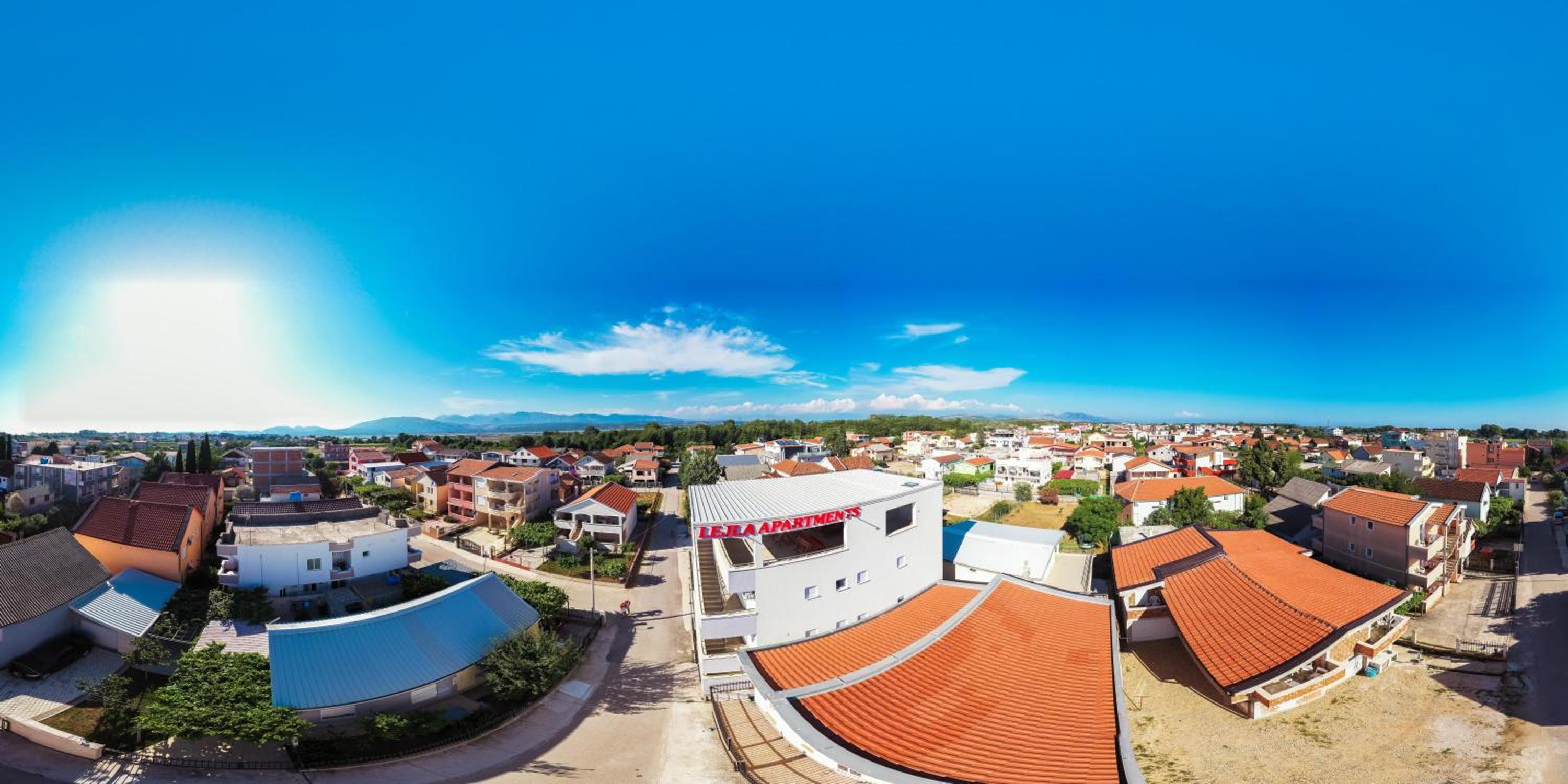 Apartments Leyla