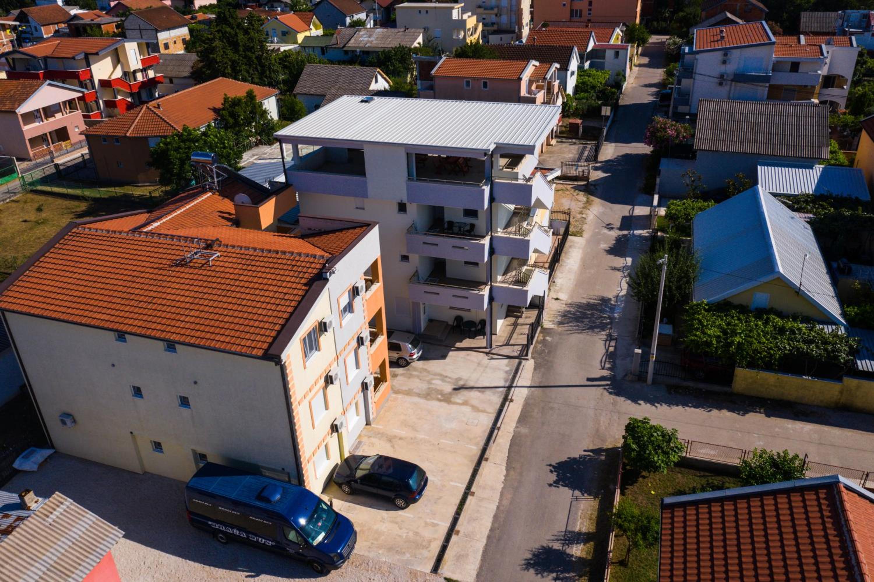 Apartments Leyla