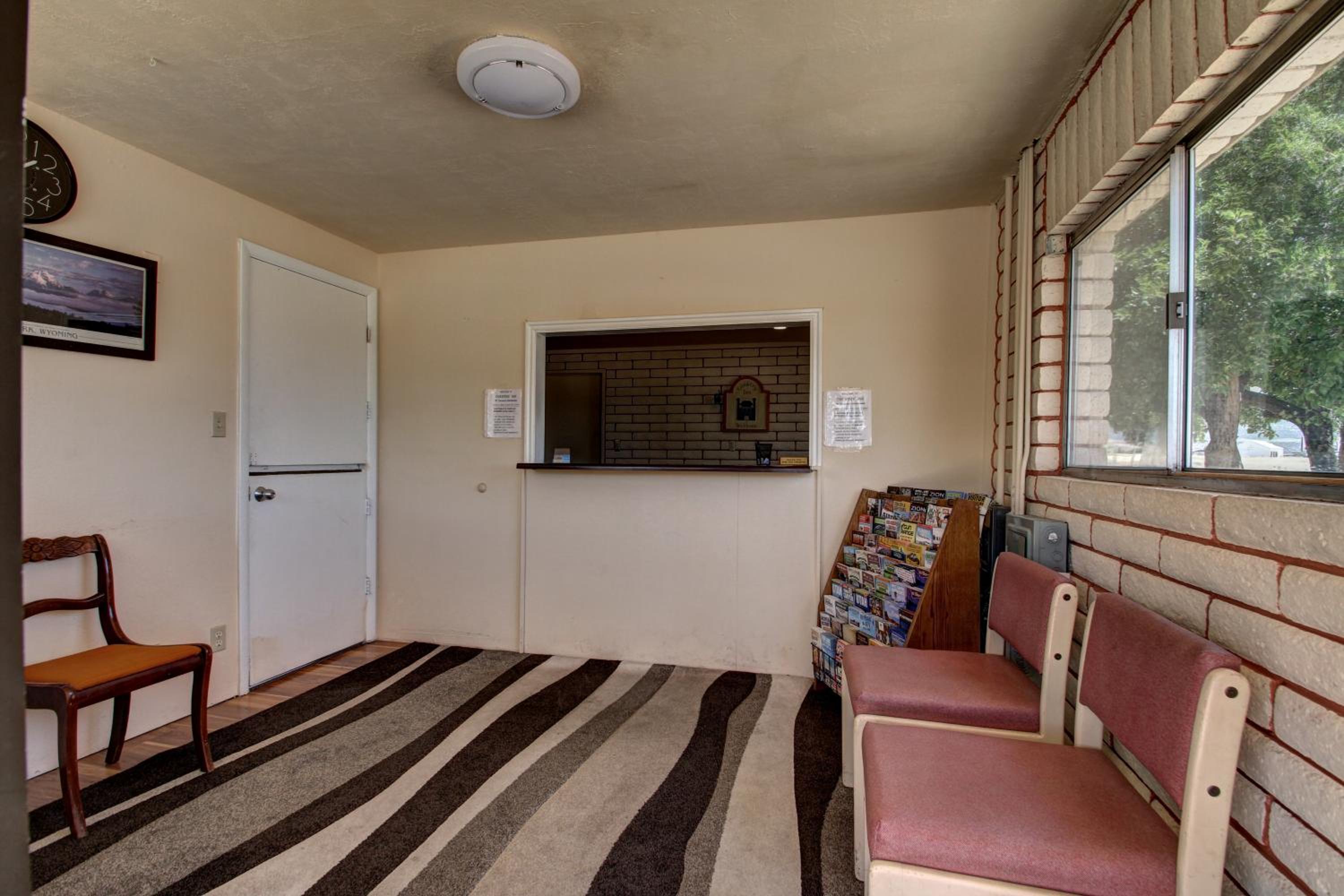 Beaver Vacations - Country Inn Beaver Utah - Property Image 16
