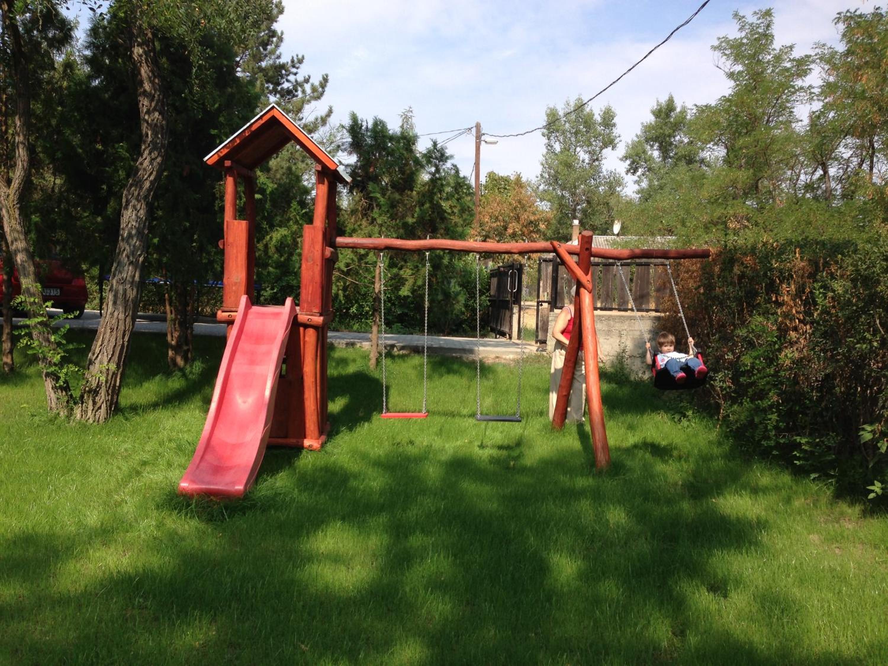 Photo 9