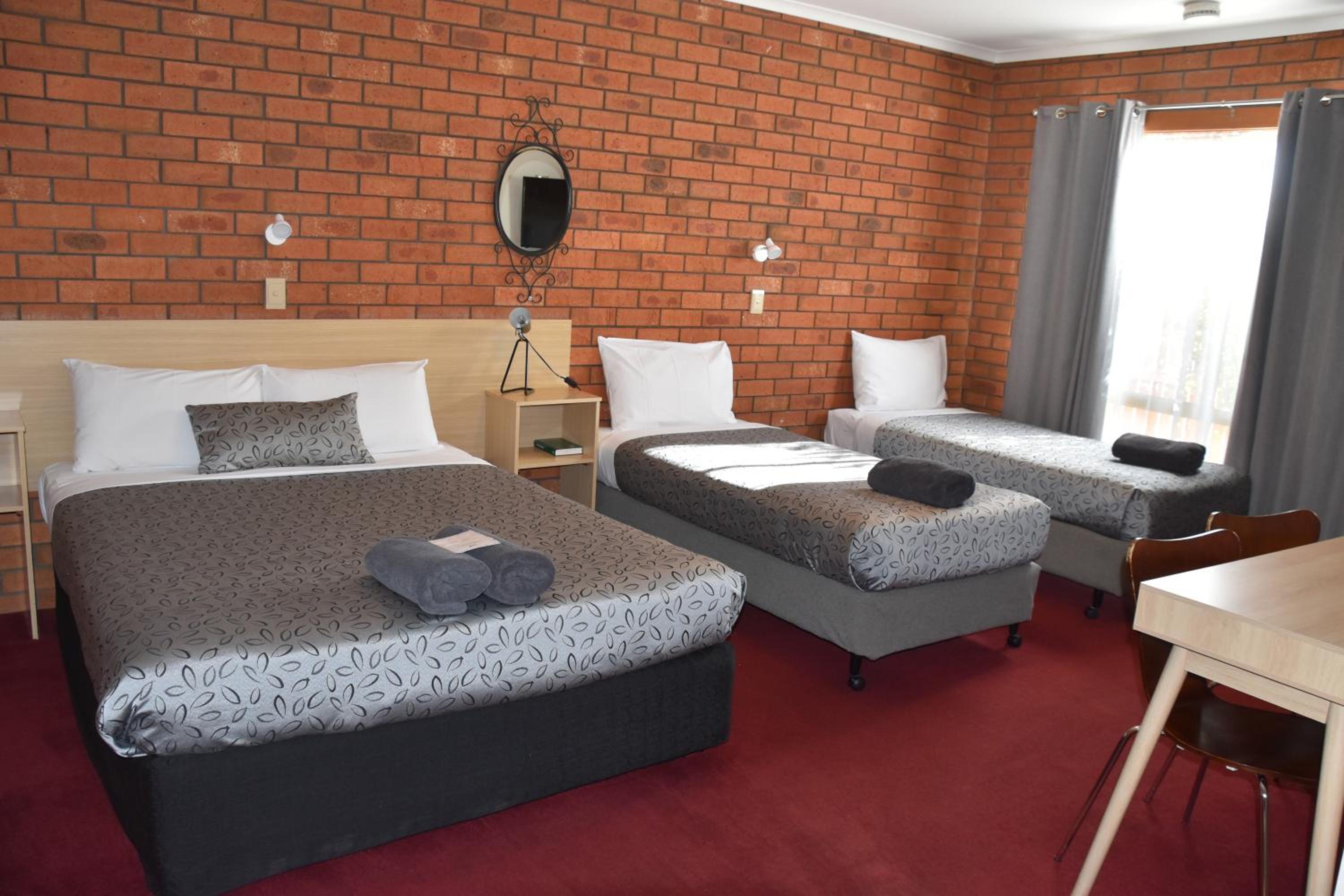 Shannon Motor Inn