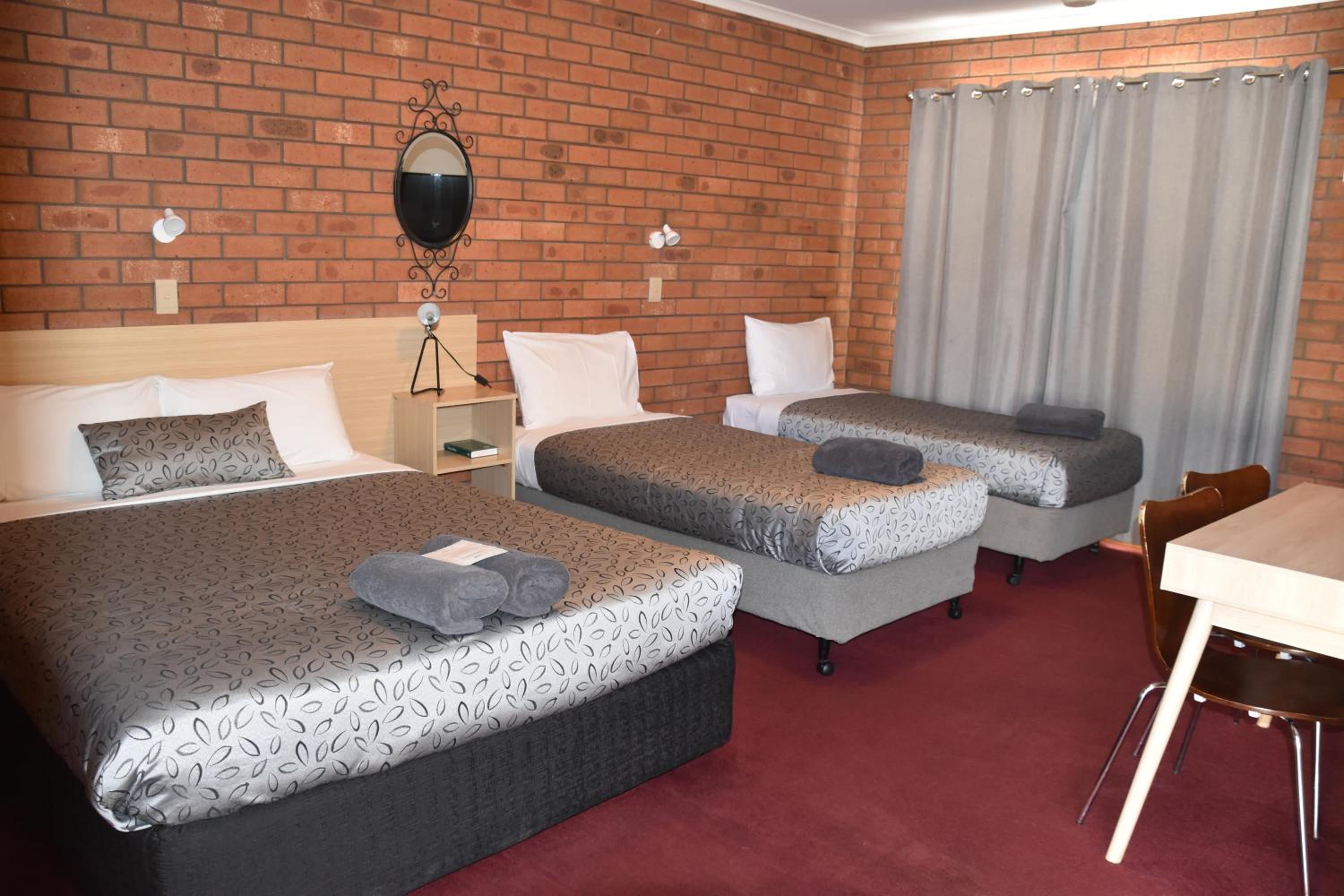 Shannon Motor Inn