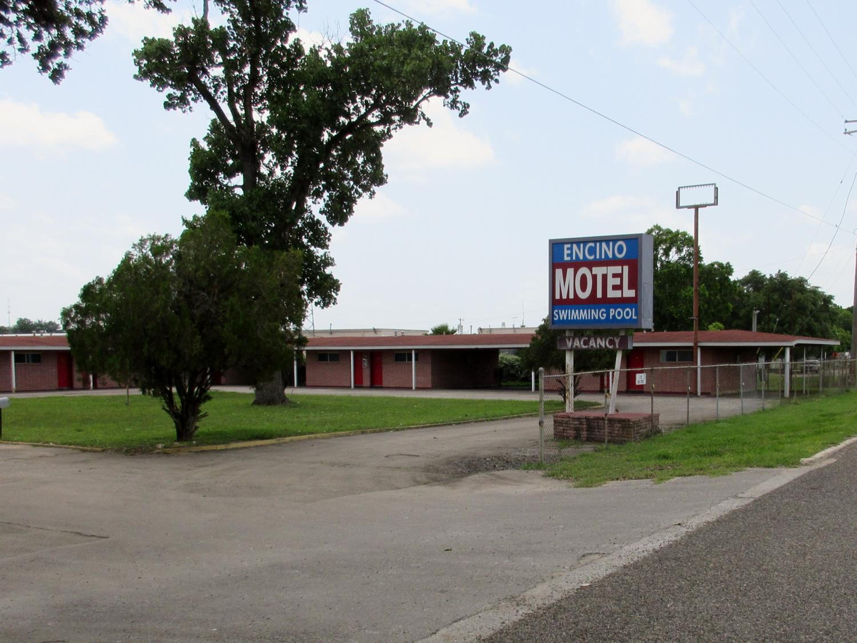 Encino Motel view 3