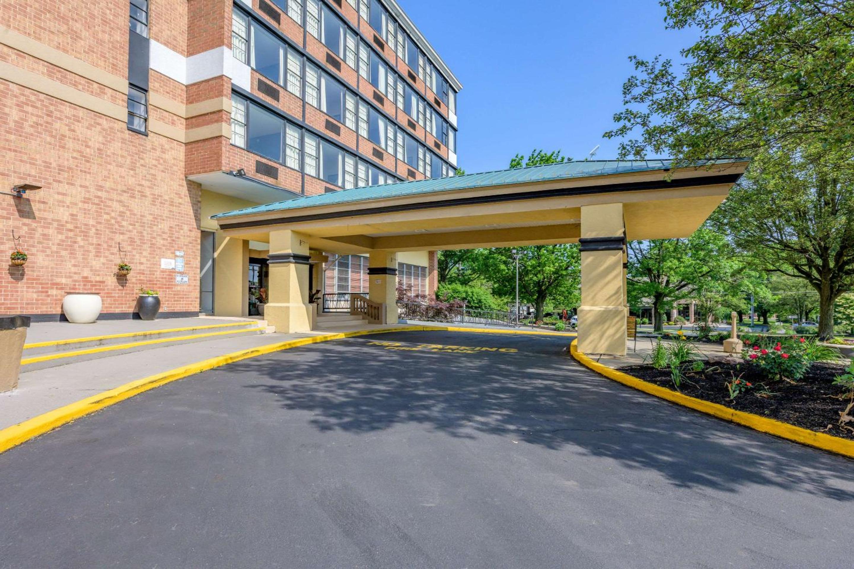 Hotel Inn at Lebanon - Hershey & Manheim area