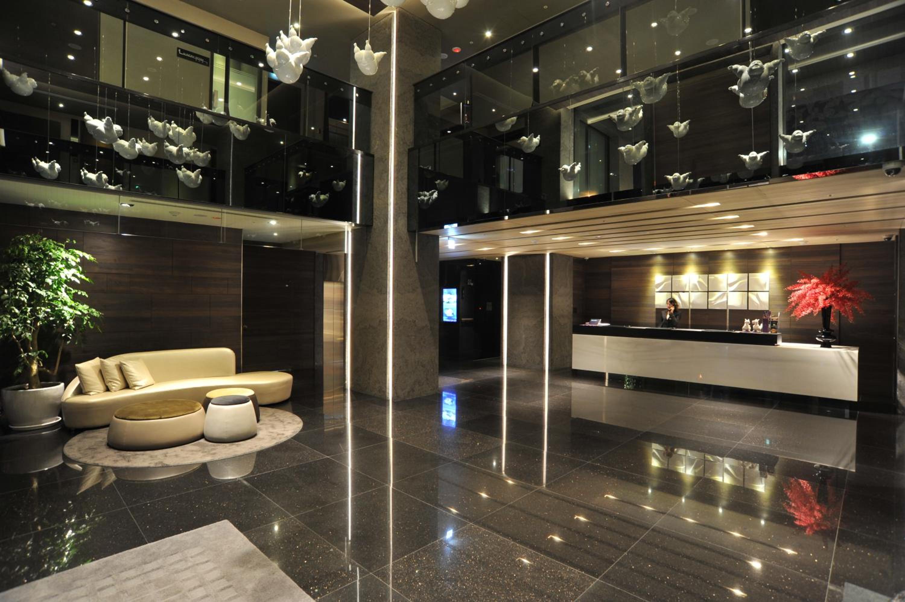 WESTGATE Hotel 48