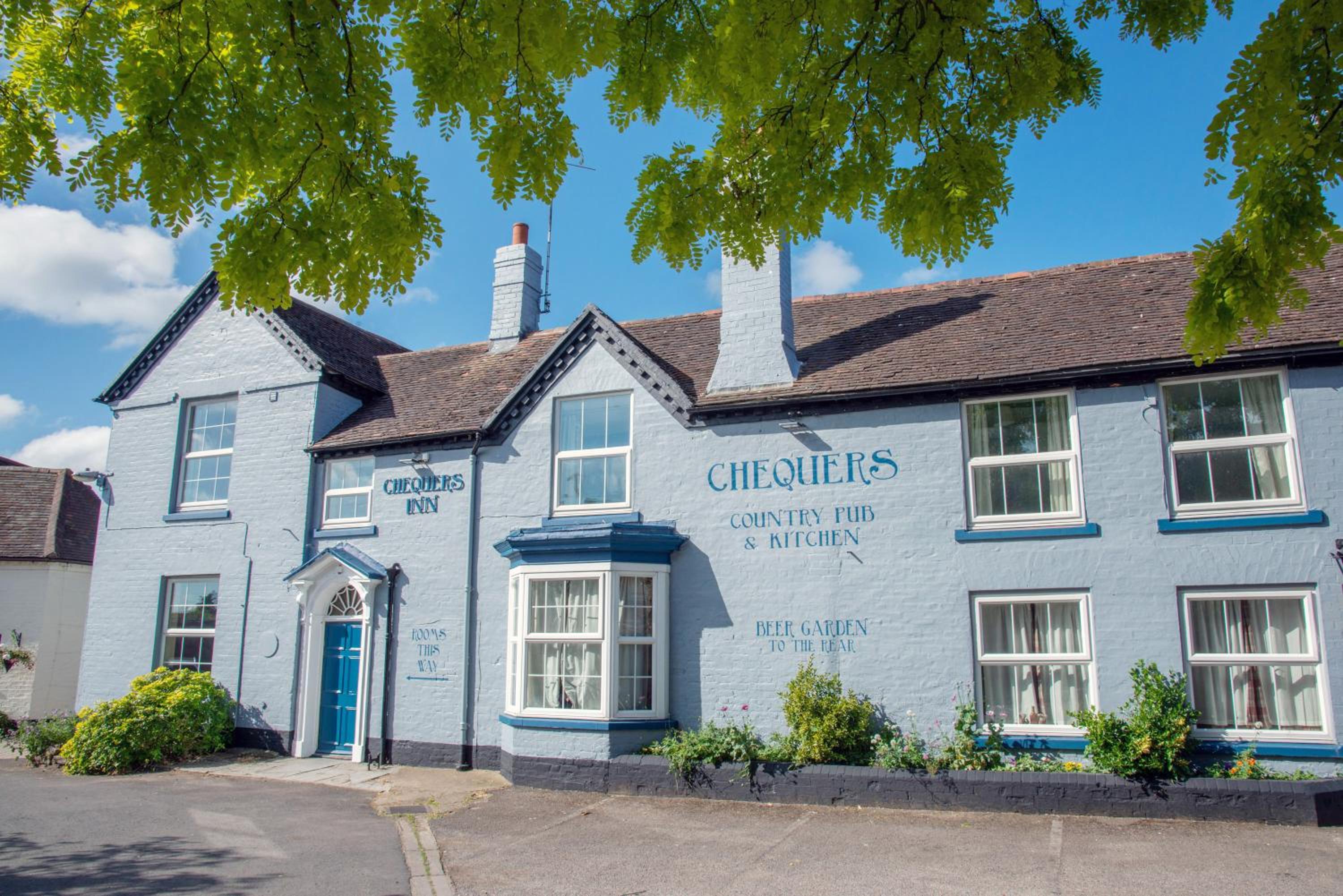 Hotel Chequers Inn - Image 1