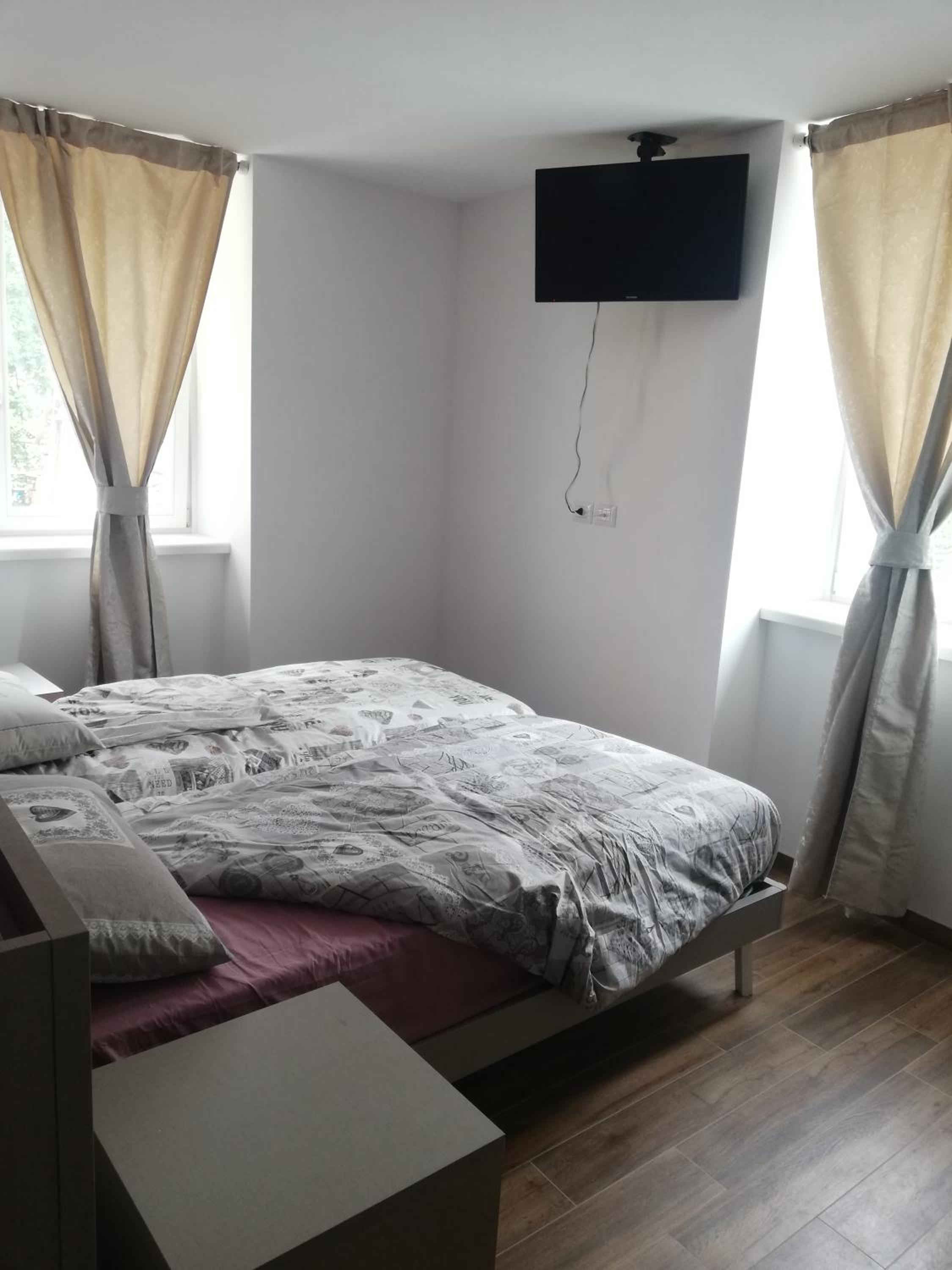 Photo 18