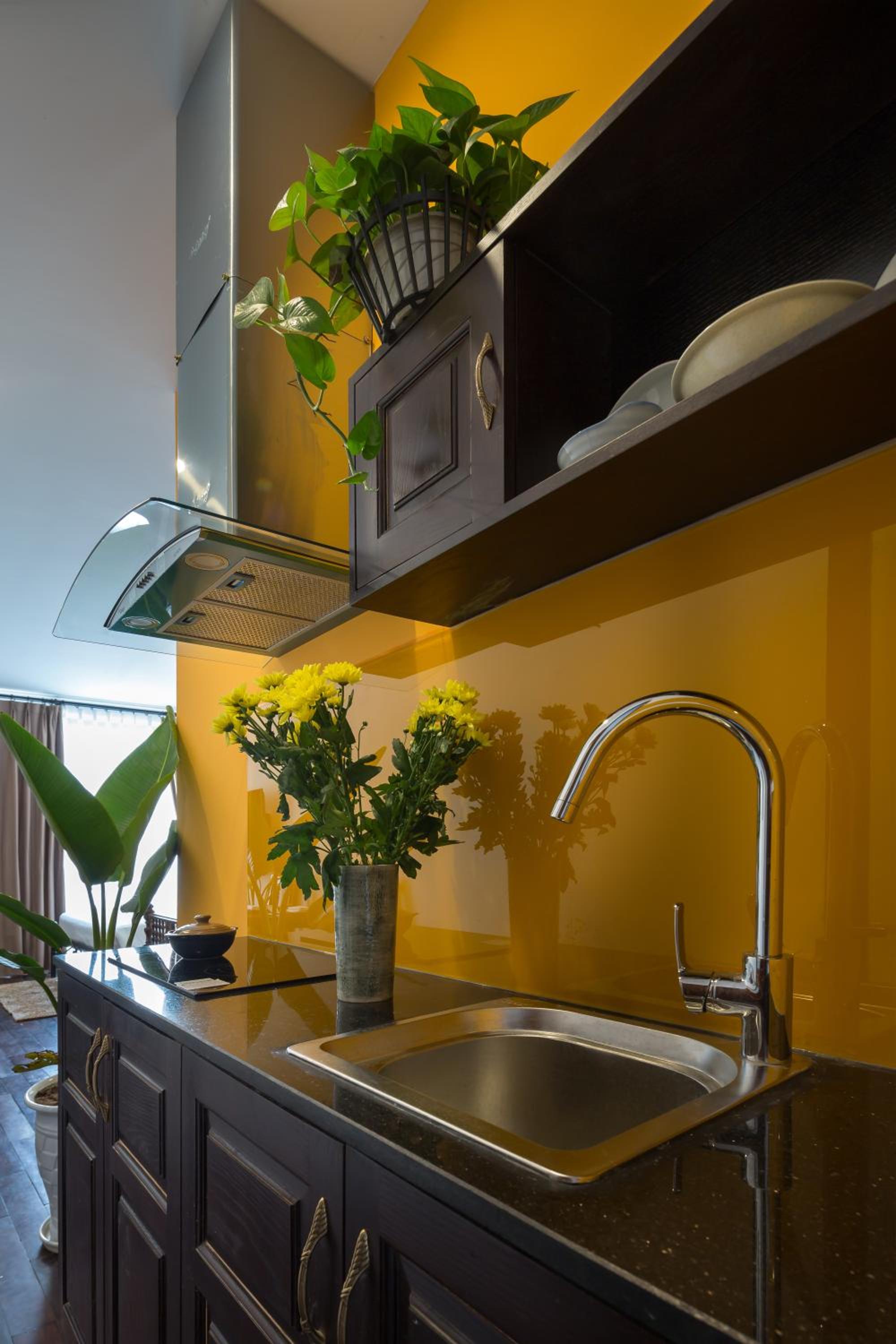 Centraltique Downtown - Bespoke Colonial House Near Hoan Kiem Lake