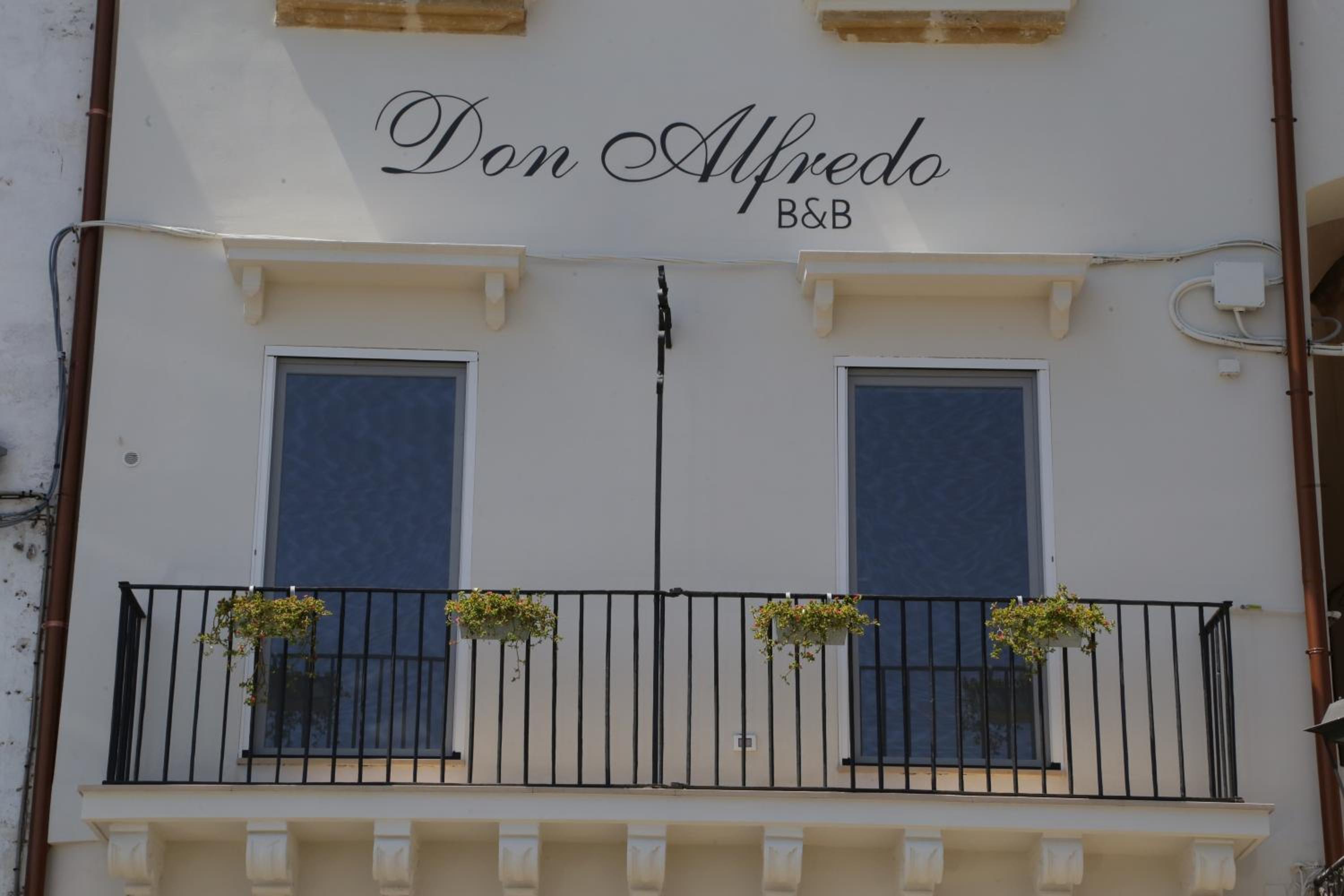 Don Alfredo view 3