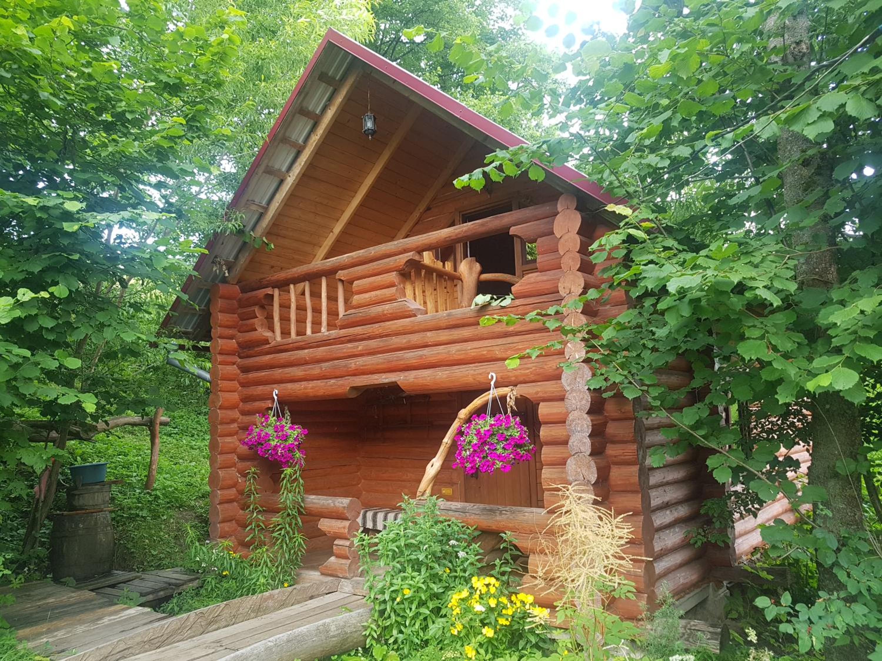 У Медовому Раю view 2
