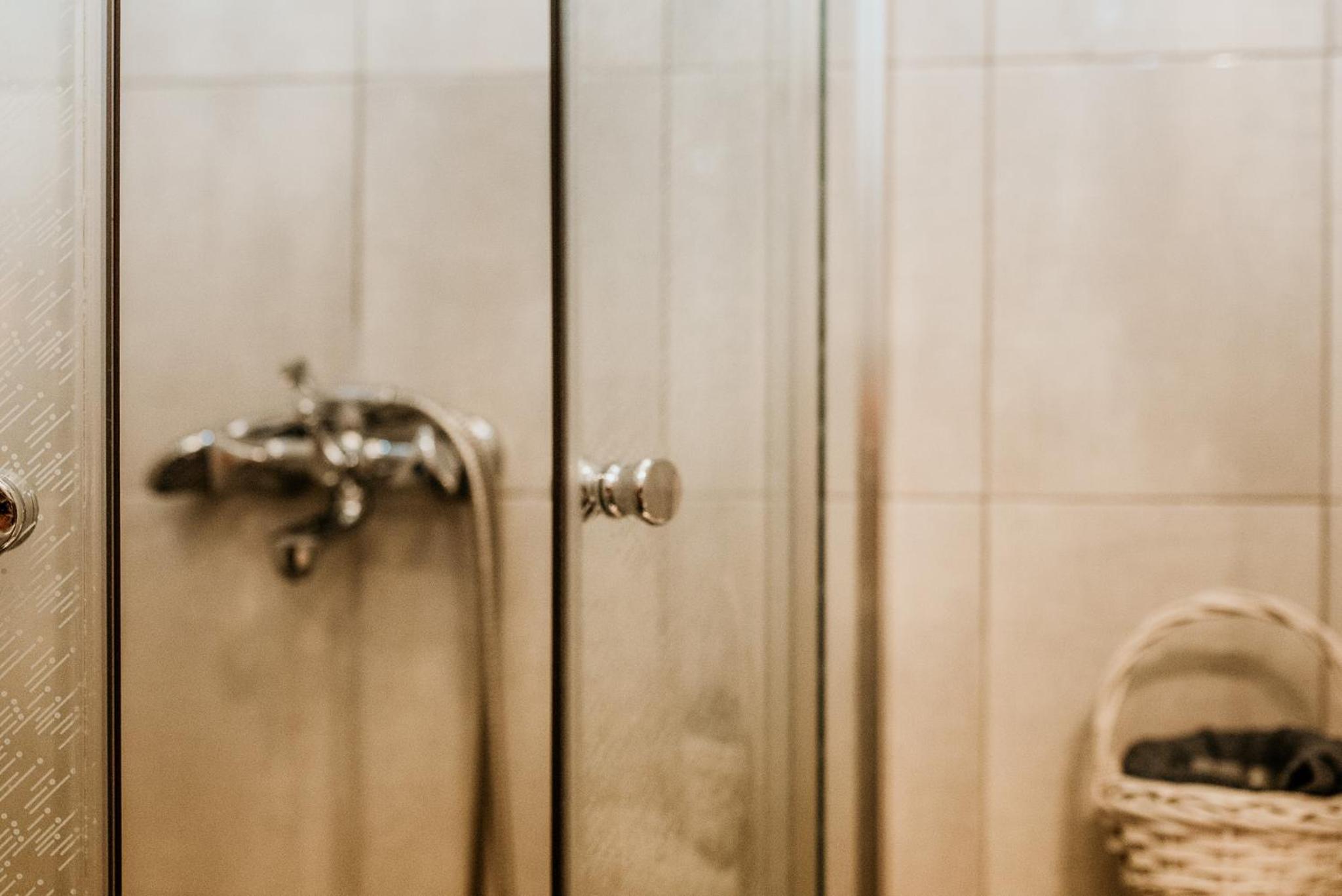 Aigli Studio en Kavala — bathroom