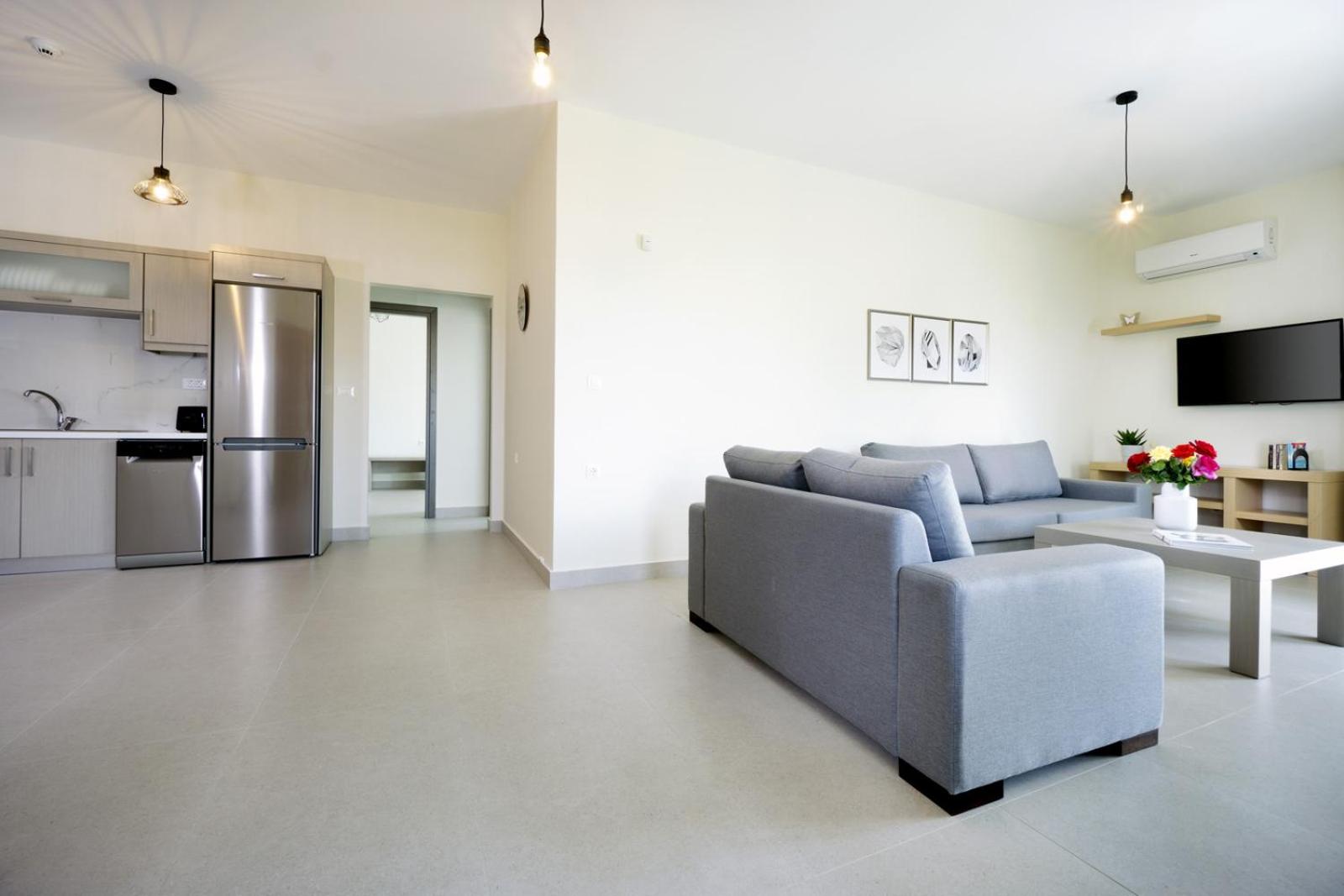 Alexandra Apartment view 4