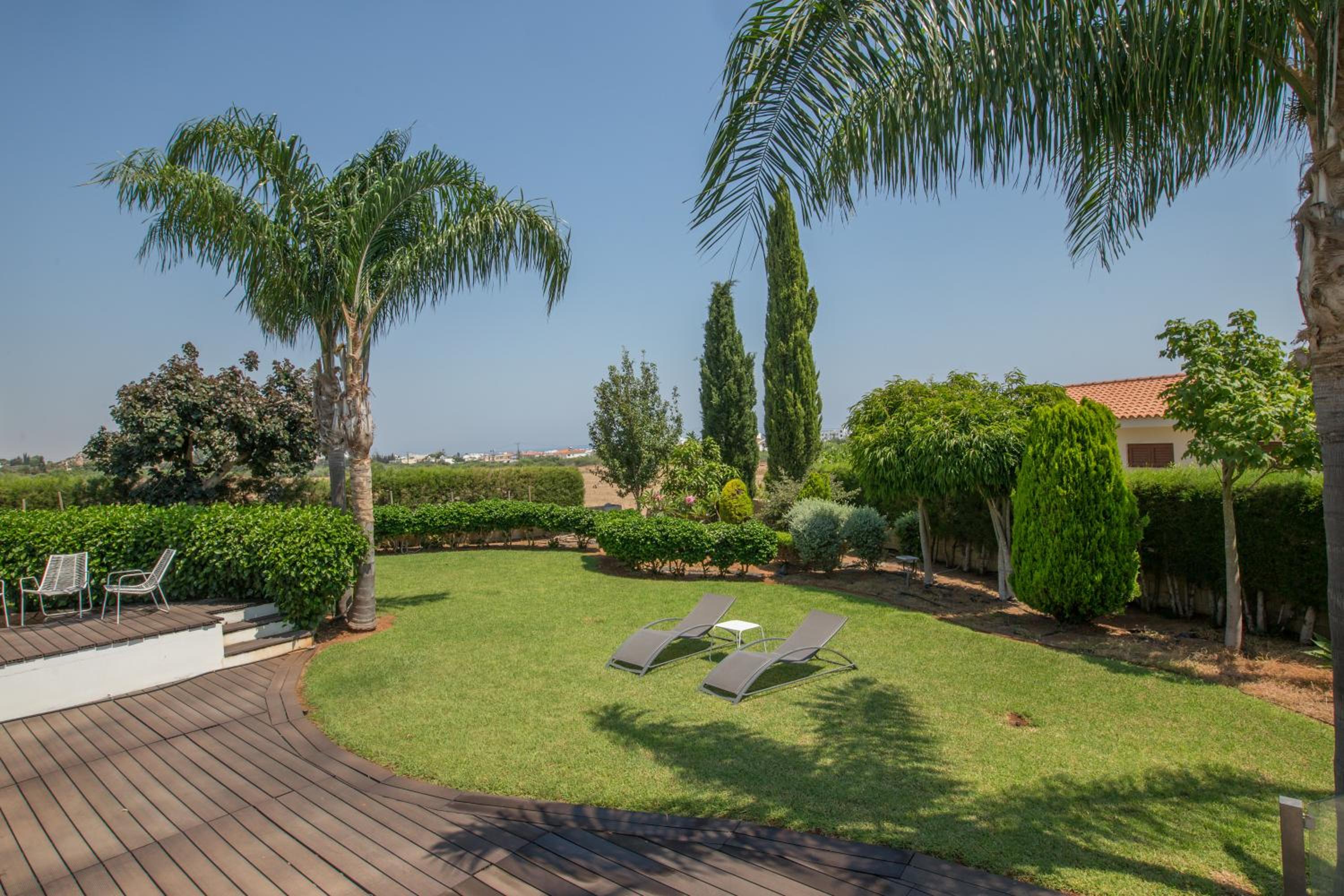 Oscar Domain Villa view 5