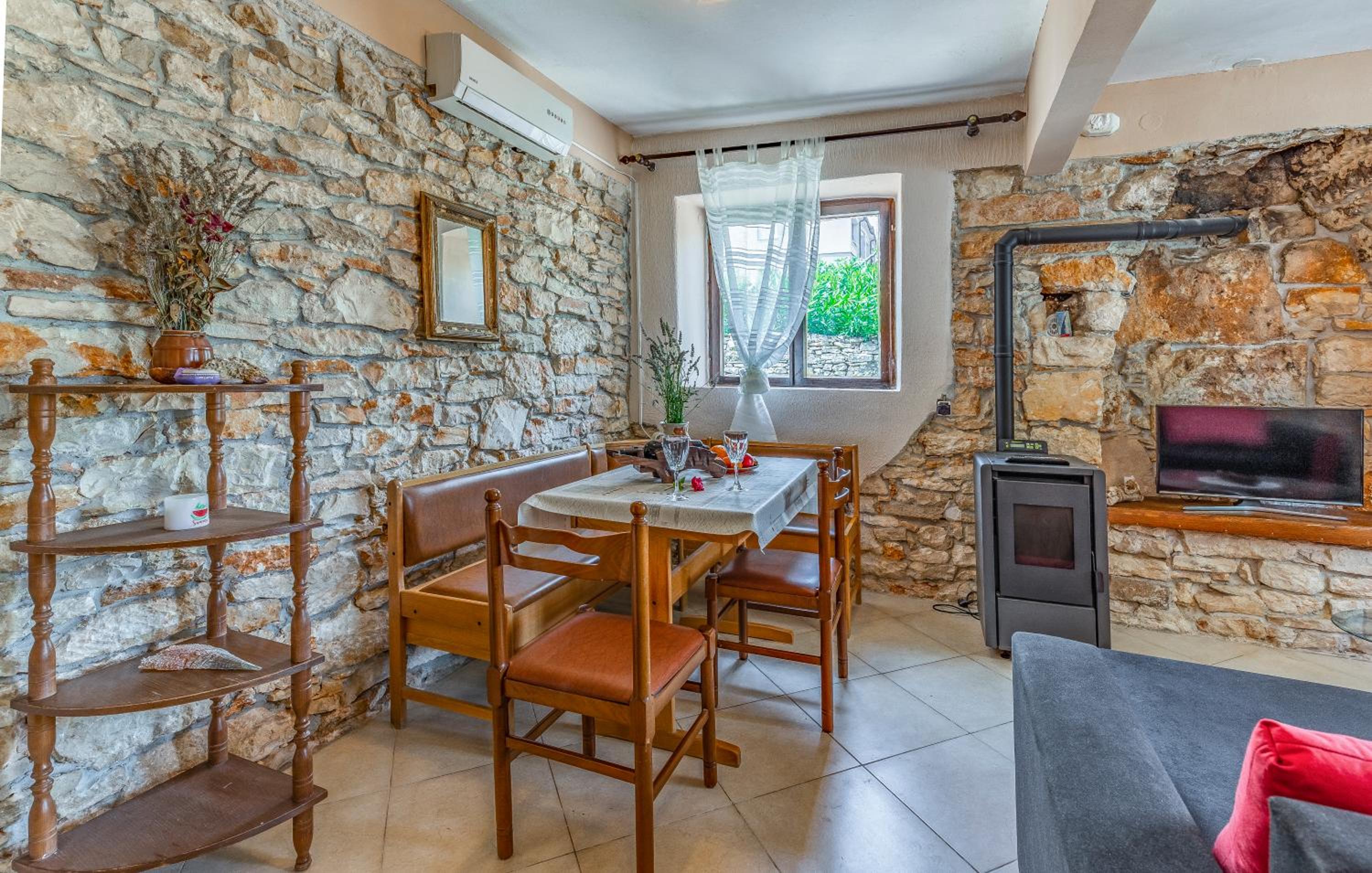 Stone house Histria