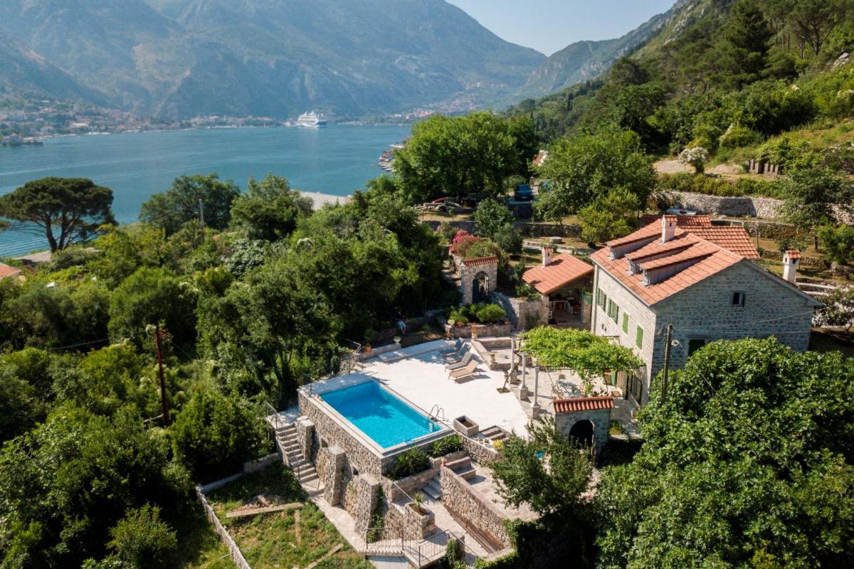 Villa Casa Nostra - Kotor view 3