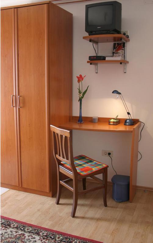 Photo 11