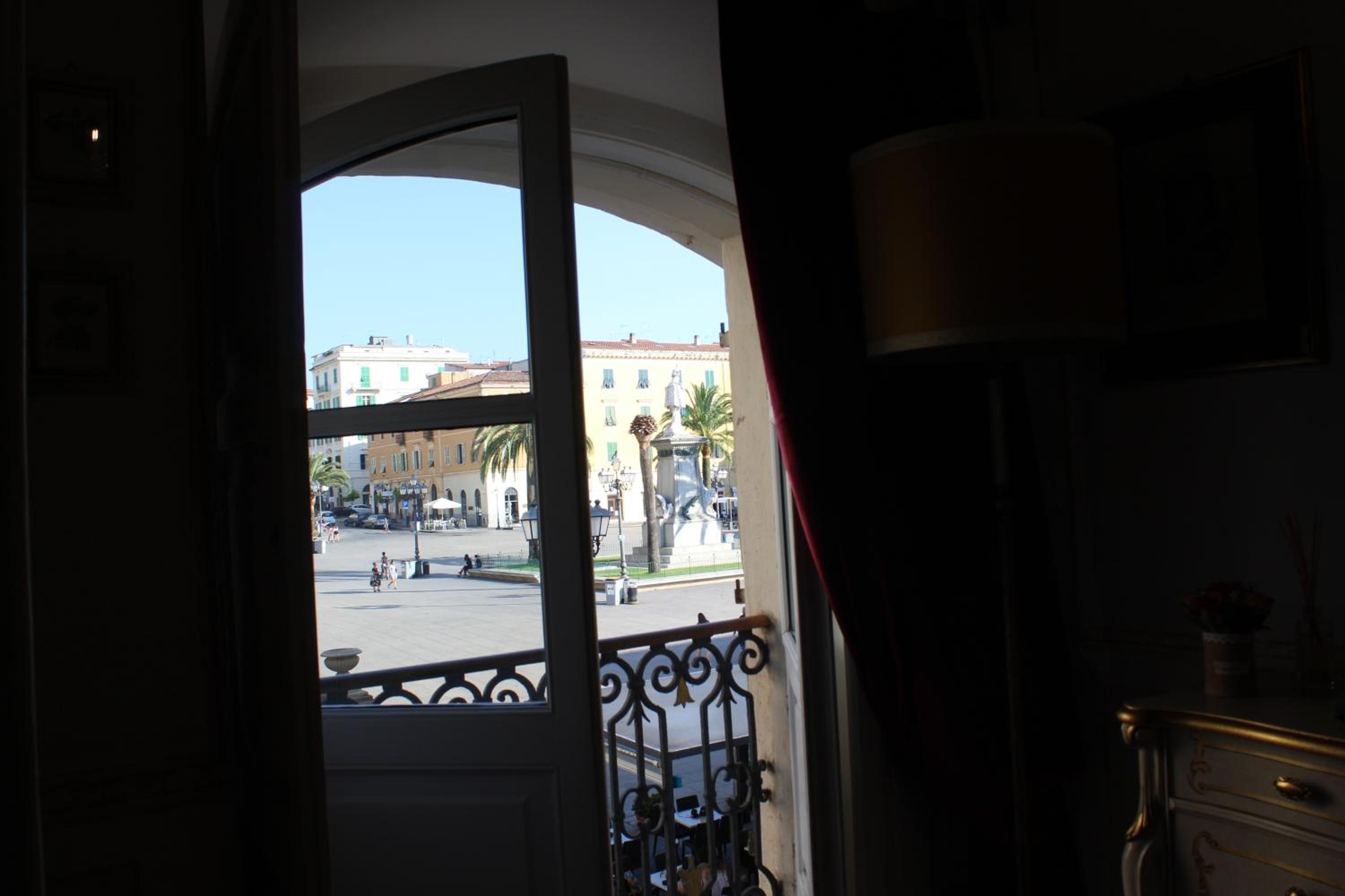 Photo 42