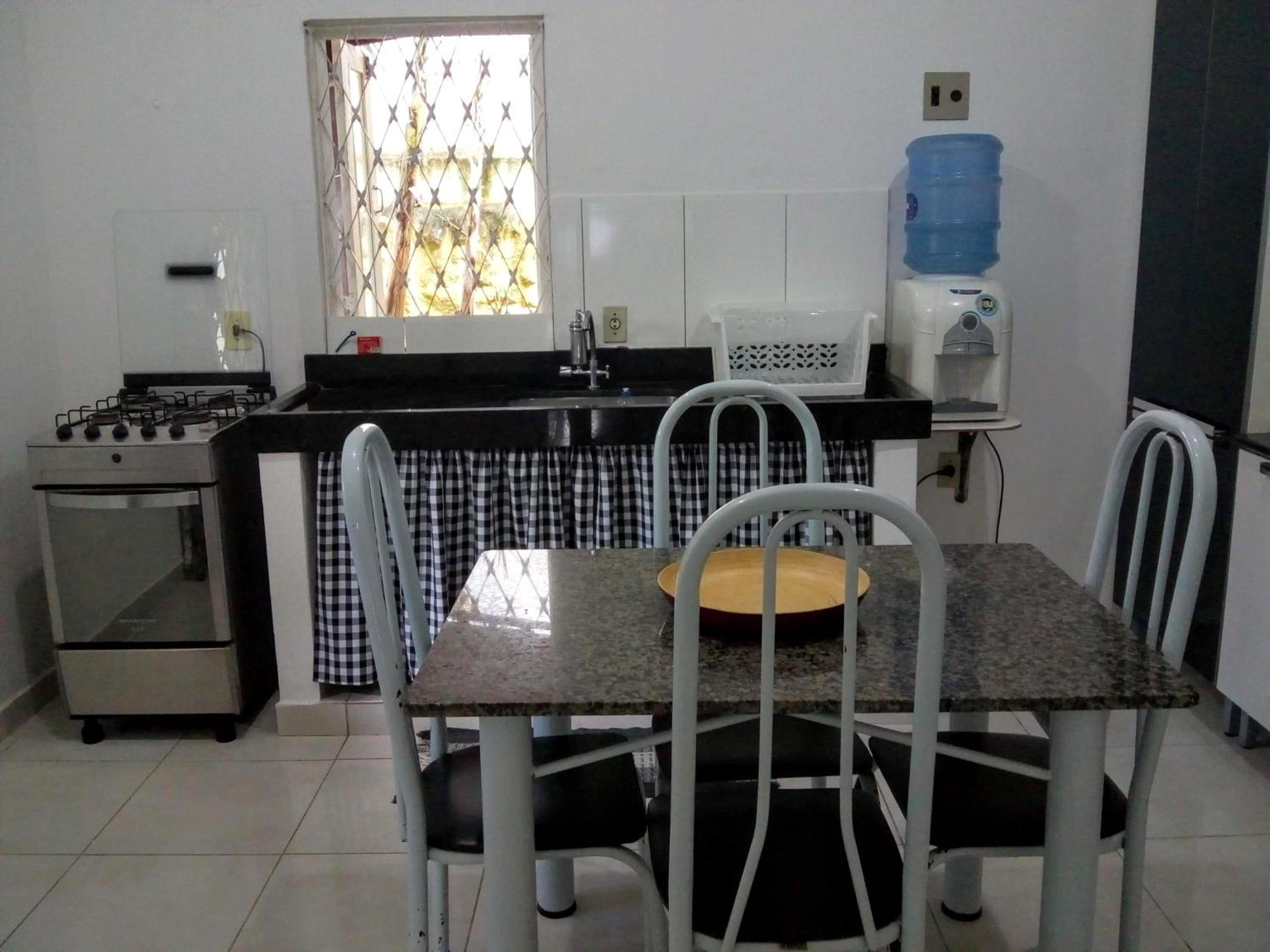 CASA À 3 KM PRAIA TAMBAÚ