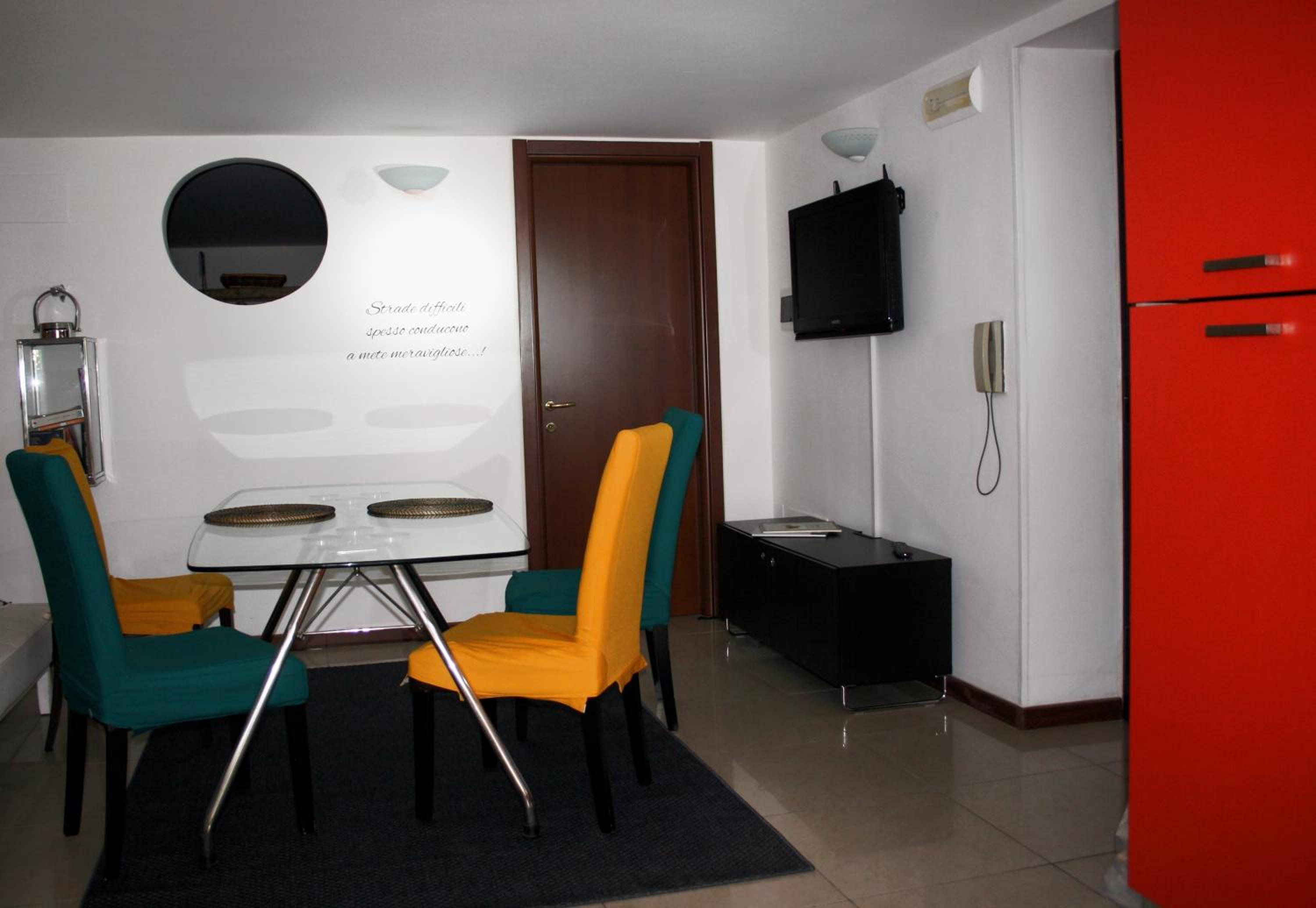 Azzurra Flat Bari Center view 4