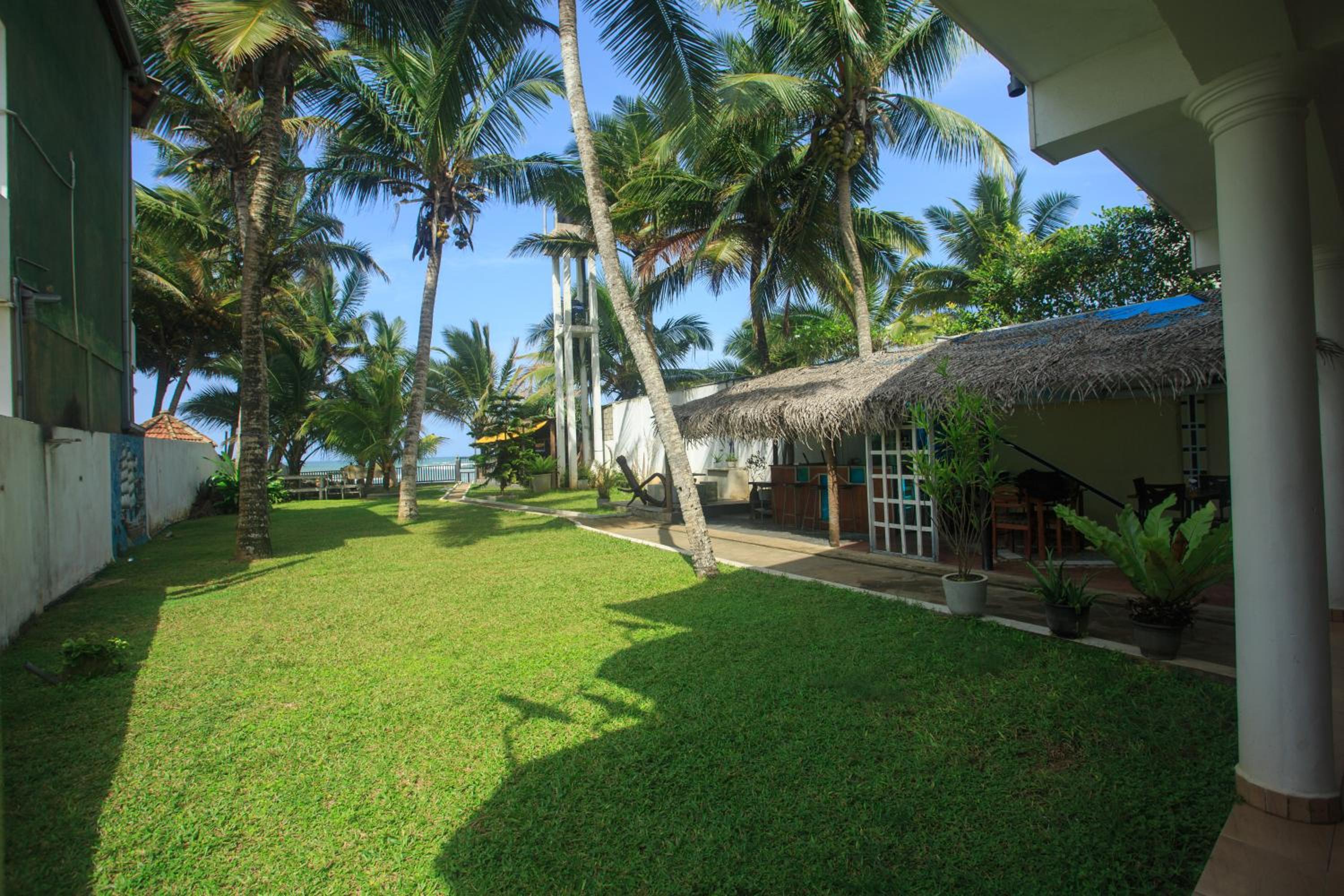 Tharanga Surfing Villa