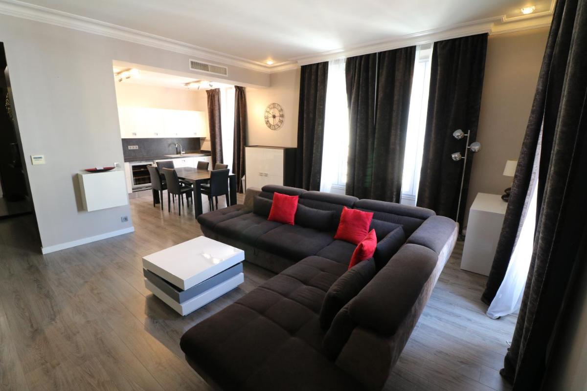 Quality 2 bedroom 9 mins from the Palais 342 photo 3