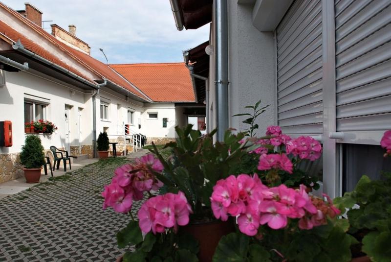 Hungaria Apartments view 3