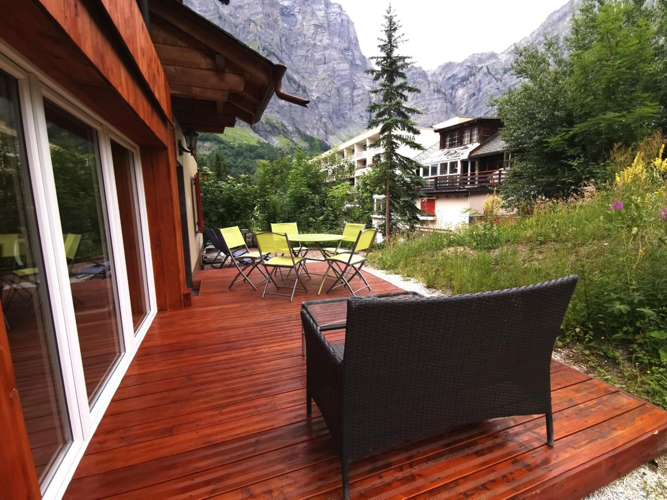 Apartments Chalet Tatyana view 3