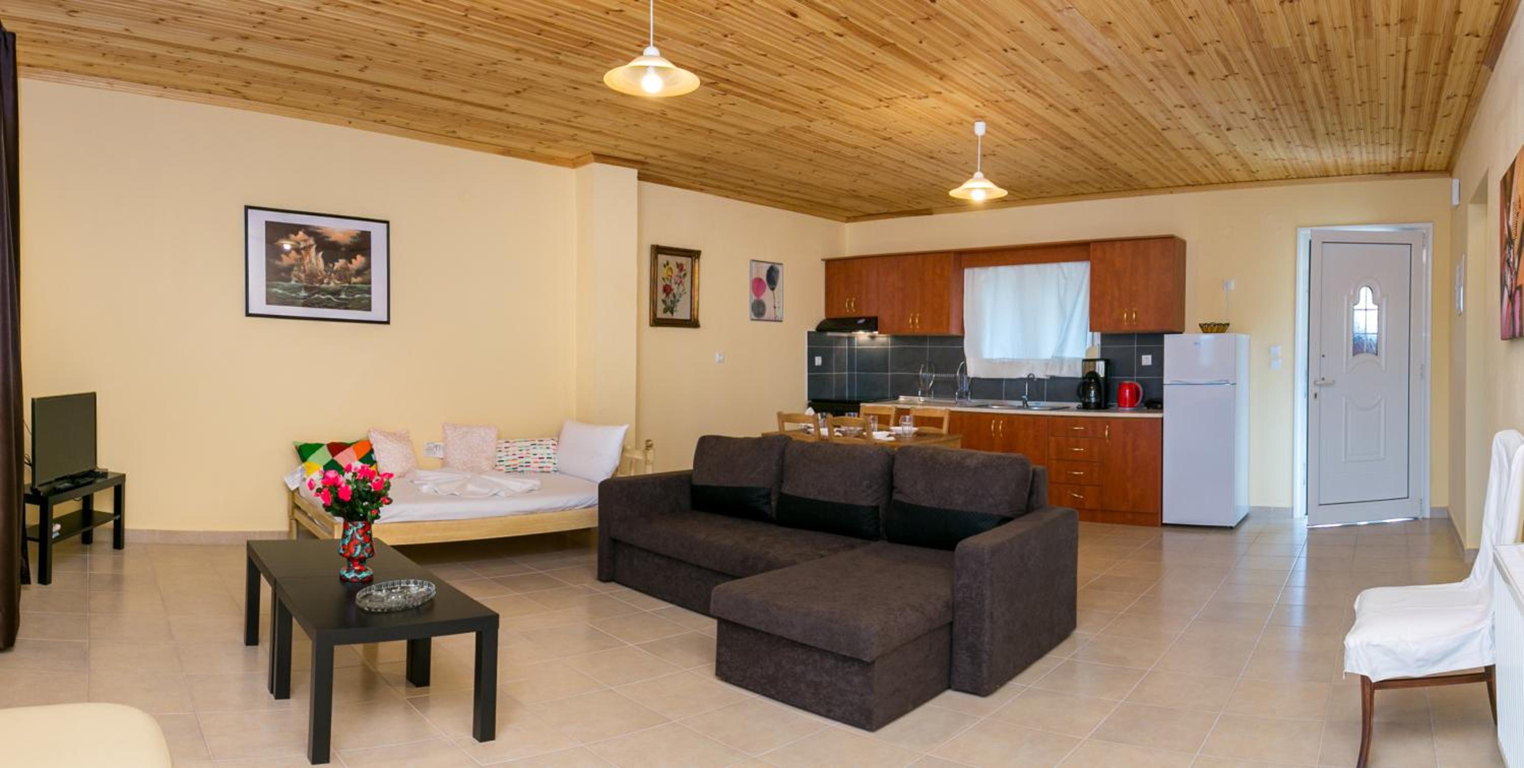 Grande Apartments