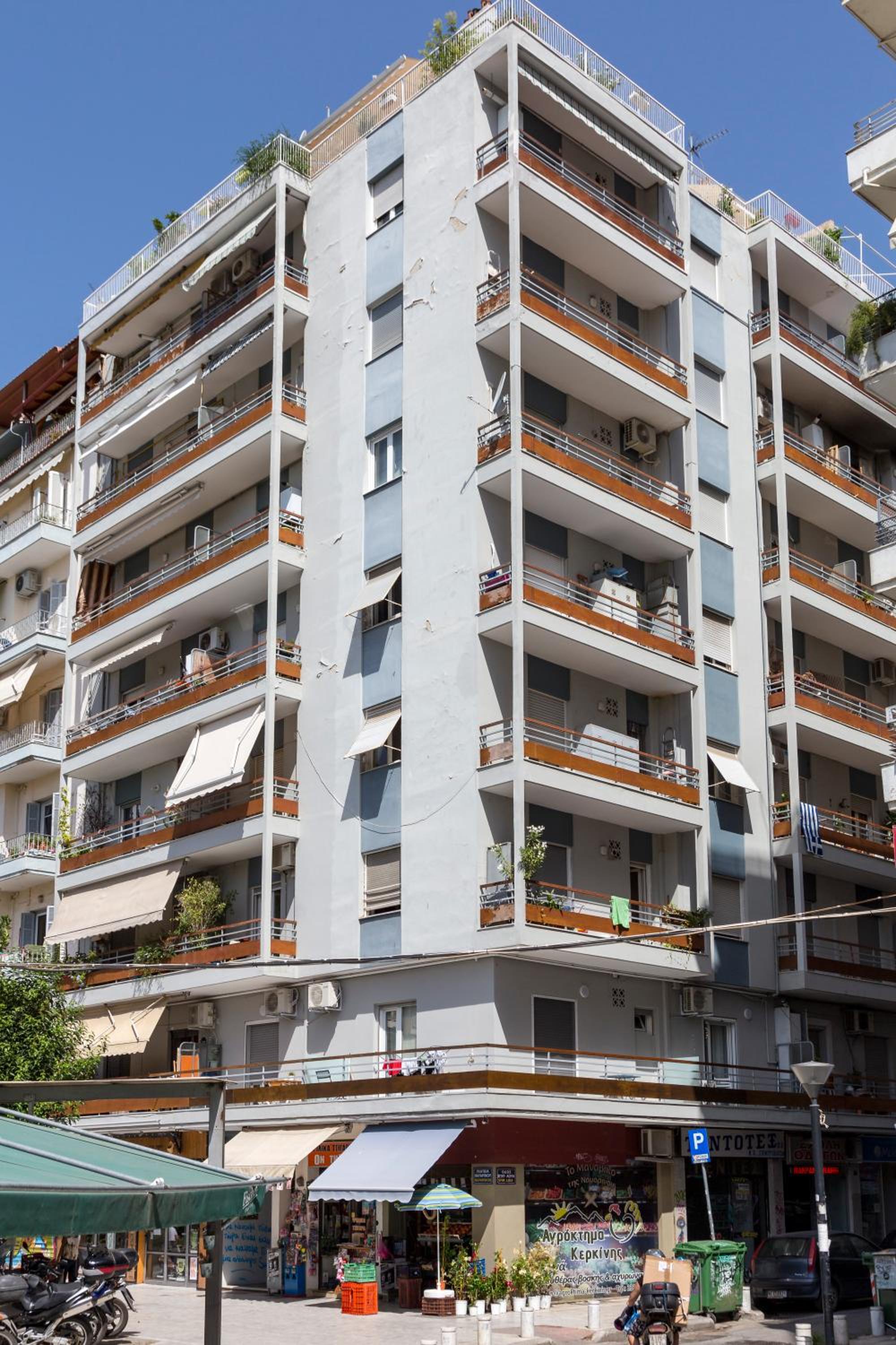 The Modern Suite view 2