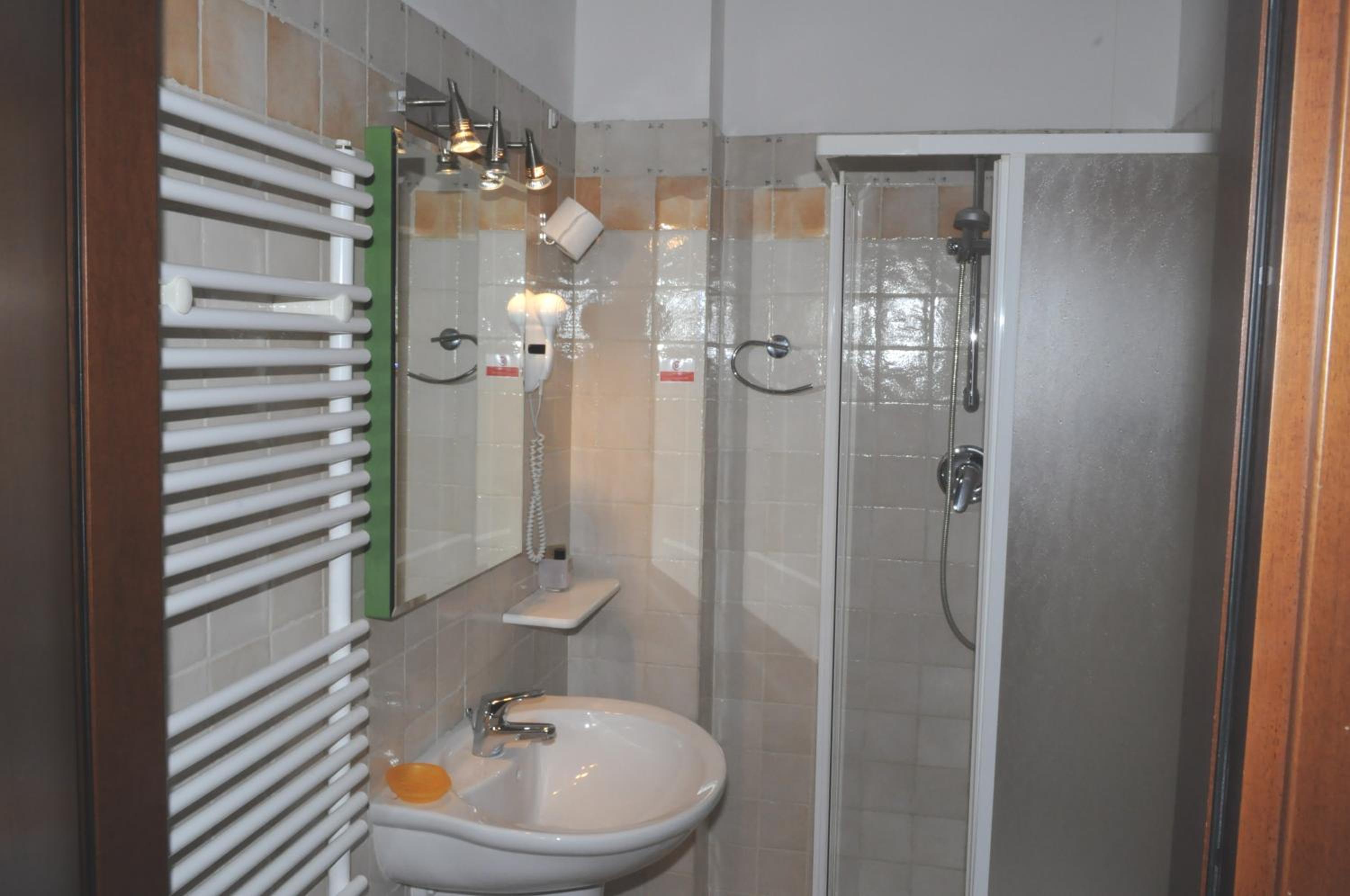 Photo 47