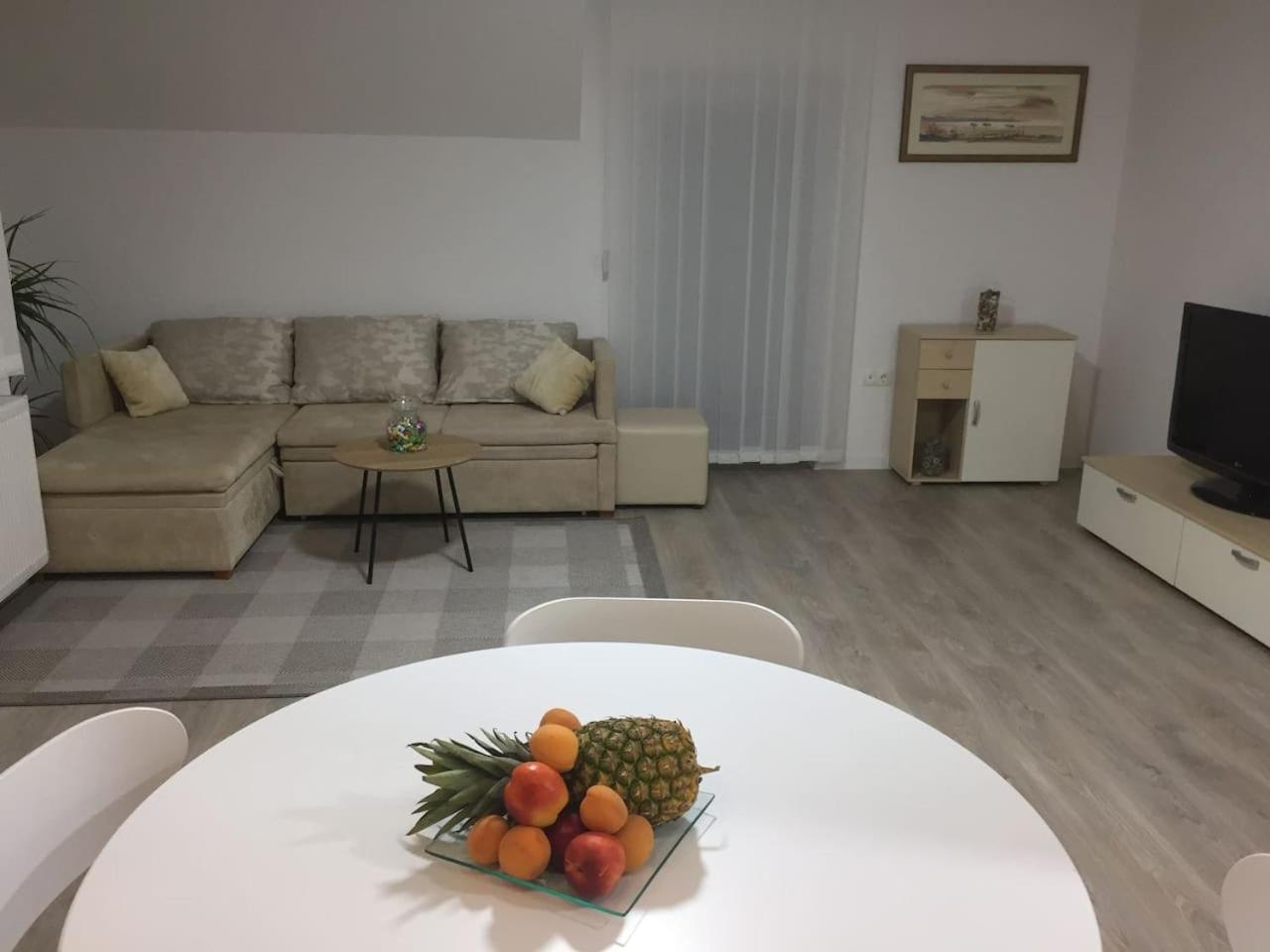 Apartman F&F