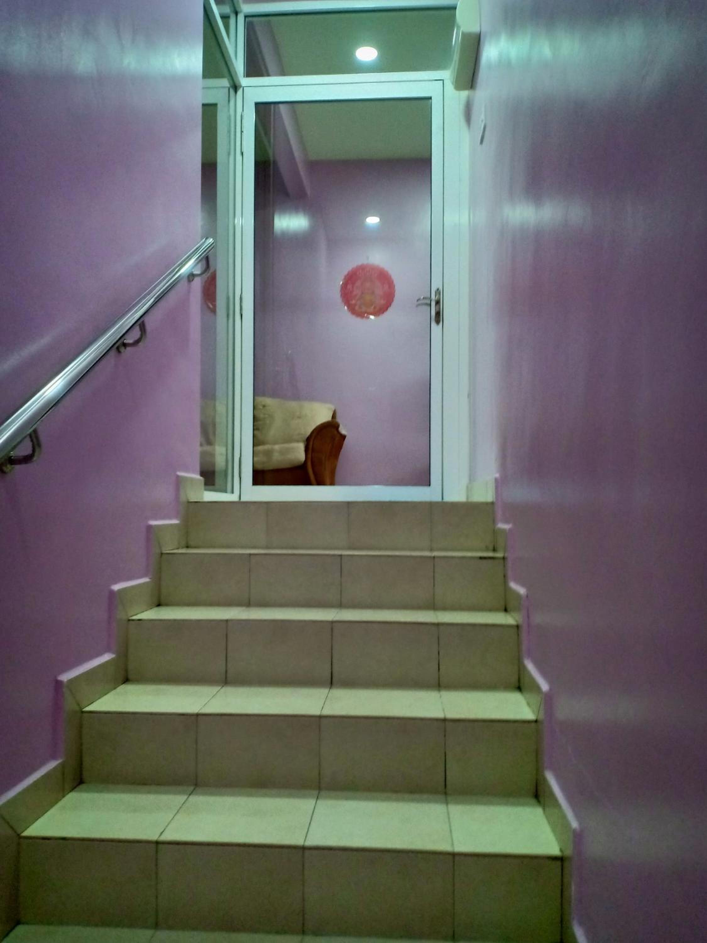 Purple TownHouse 9pax 3R2B Wifi photo 4