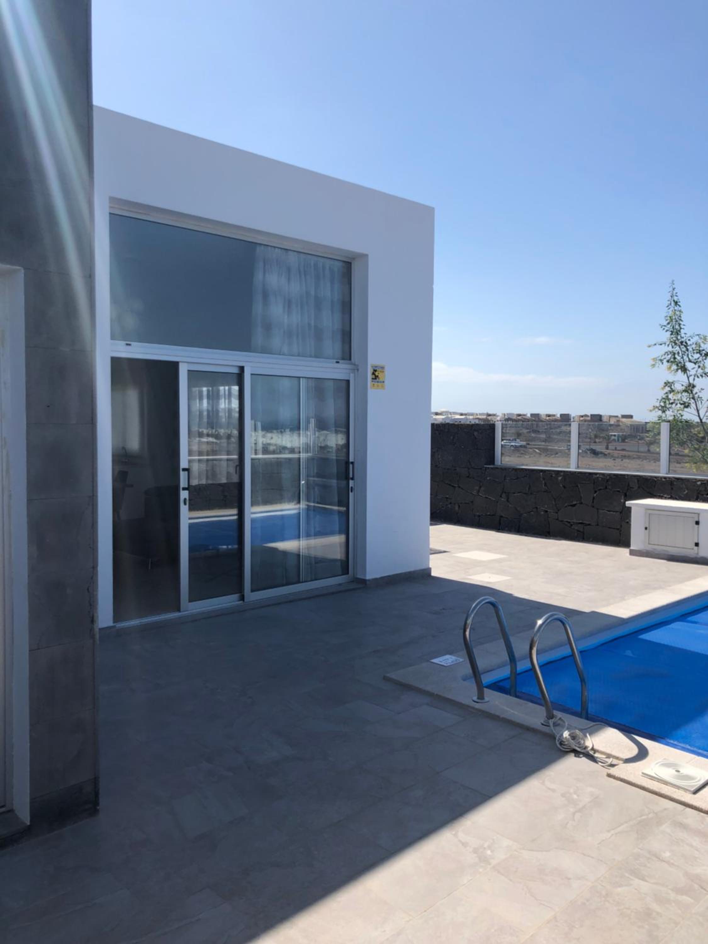 Villa Blue Horizon view 4