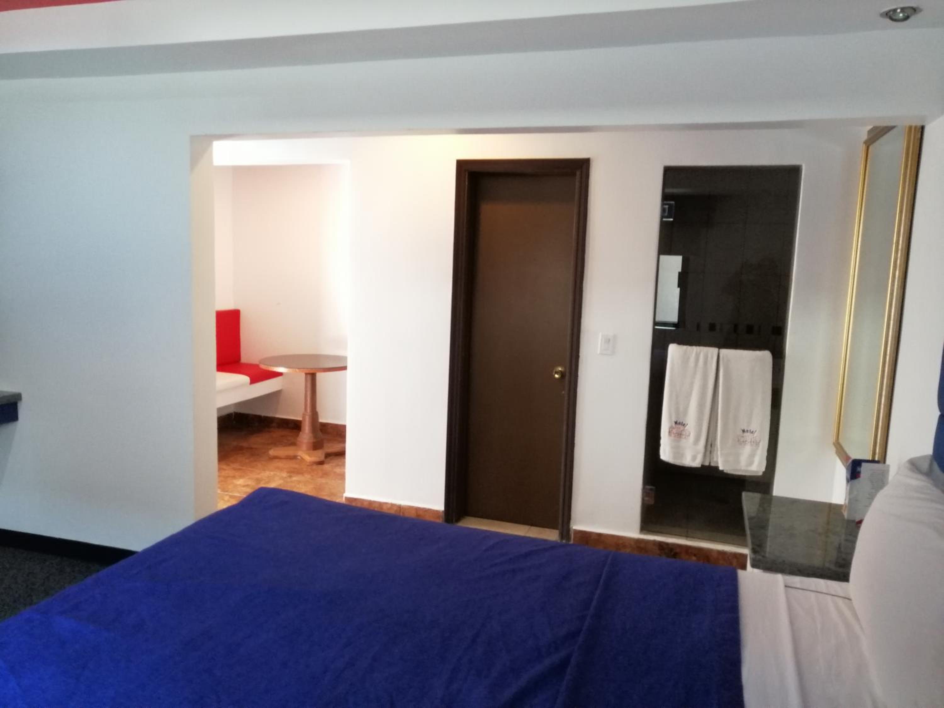 Ensenada Vacations - MOTEL SENA - Property Image 12