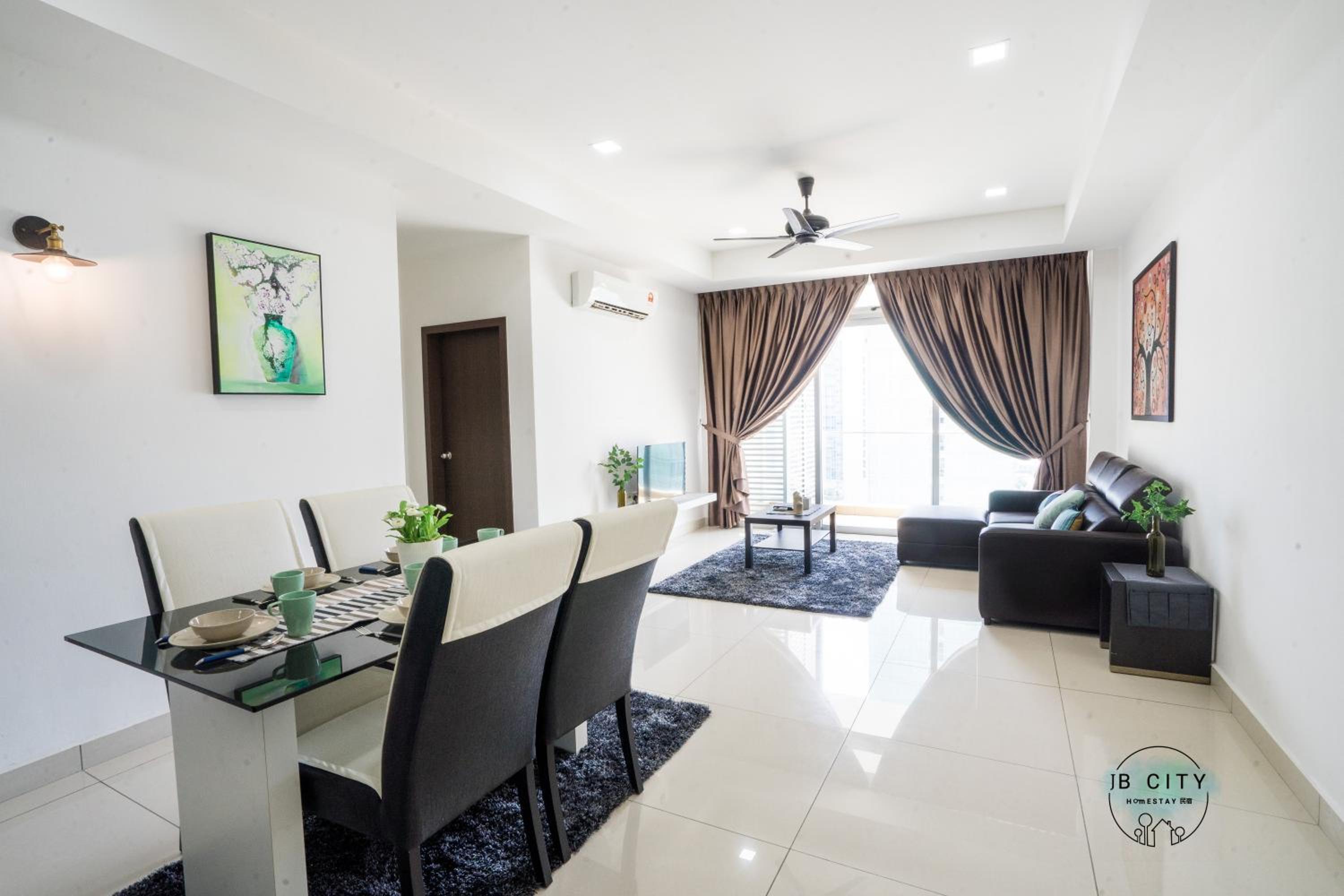 D' Esplanade KSL City by RR JBcity