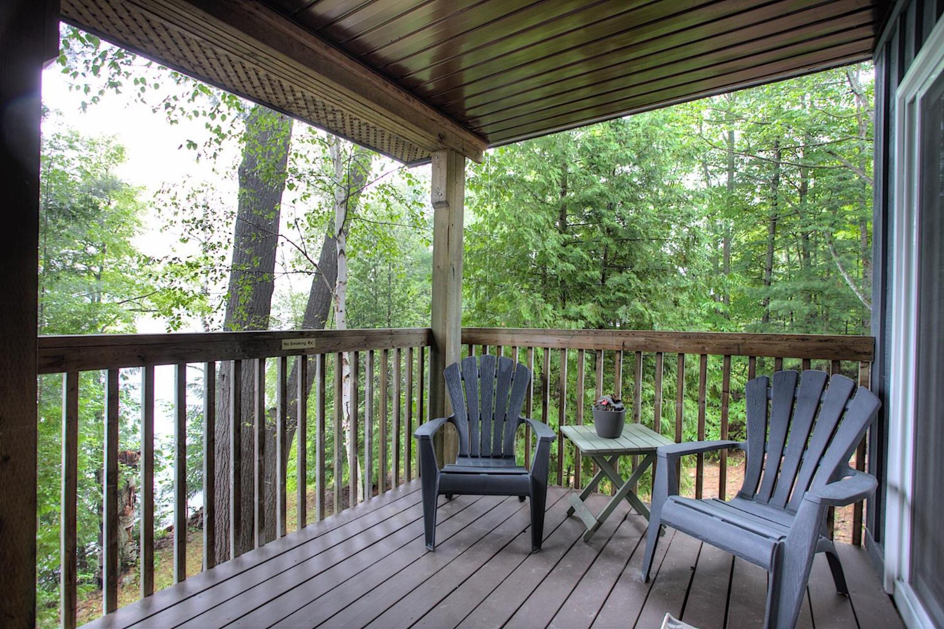 Somerset Lakeside Resort