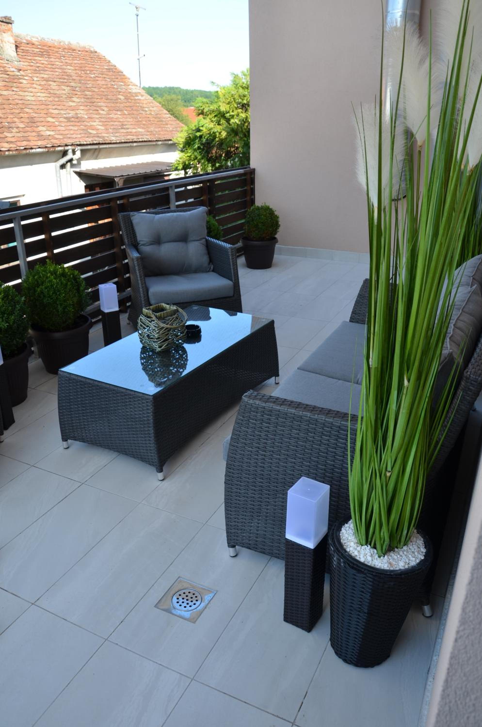 Hotel Apartman Dabrović - Image 1