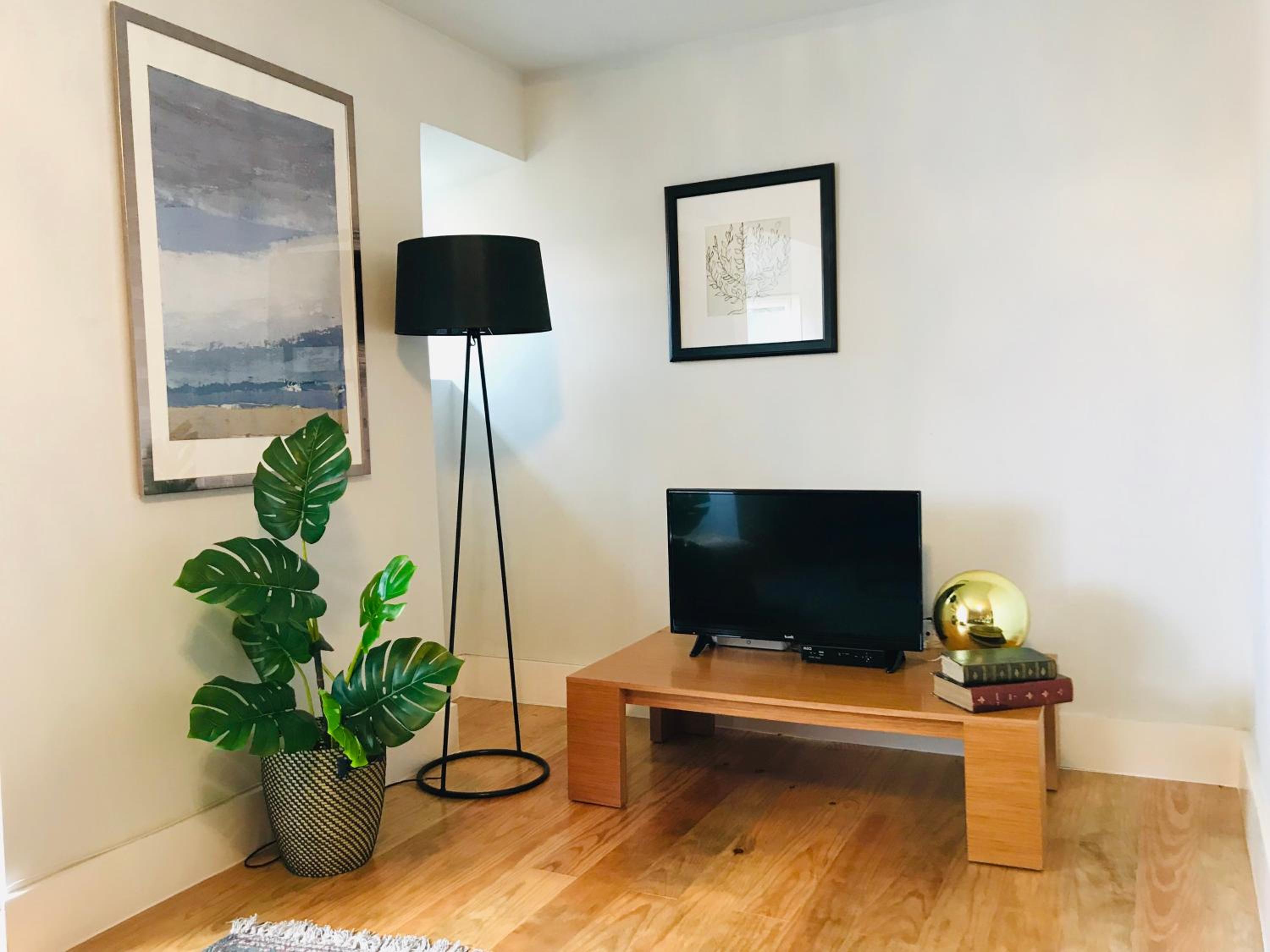 Cathedral Luxury and Spacious view 3
