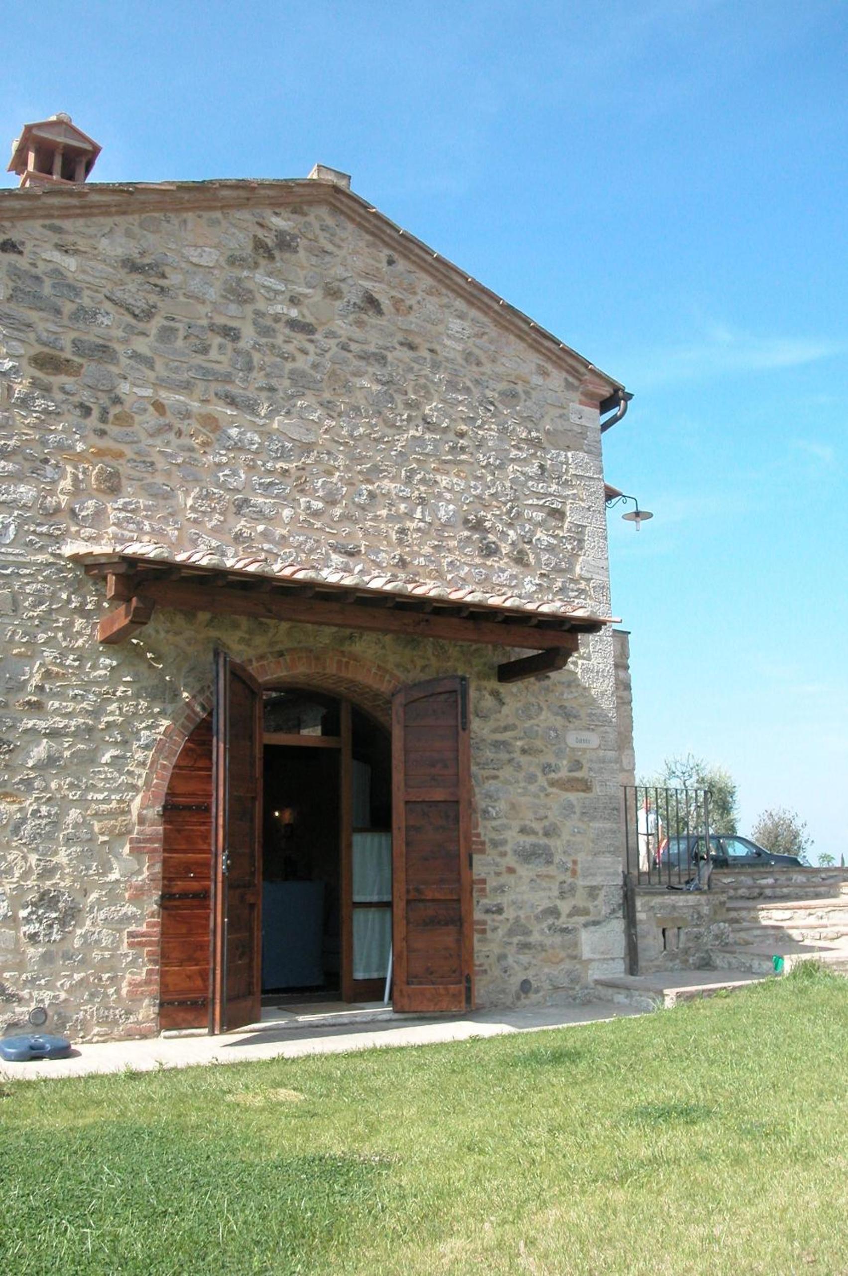 Photo 24