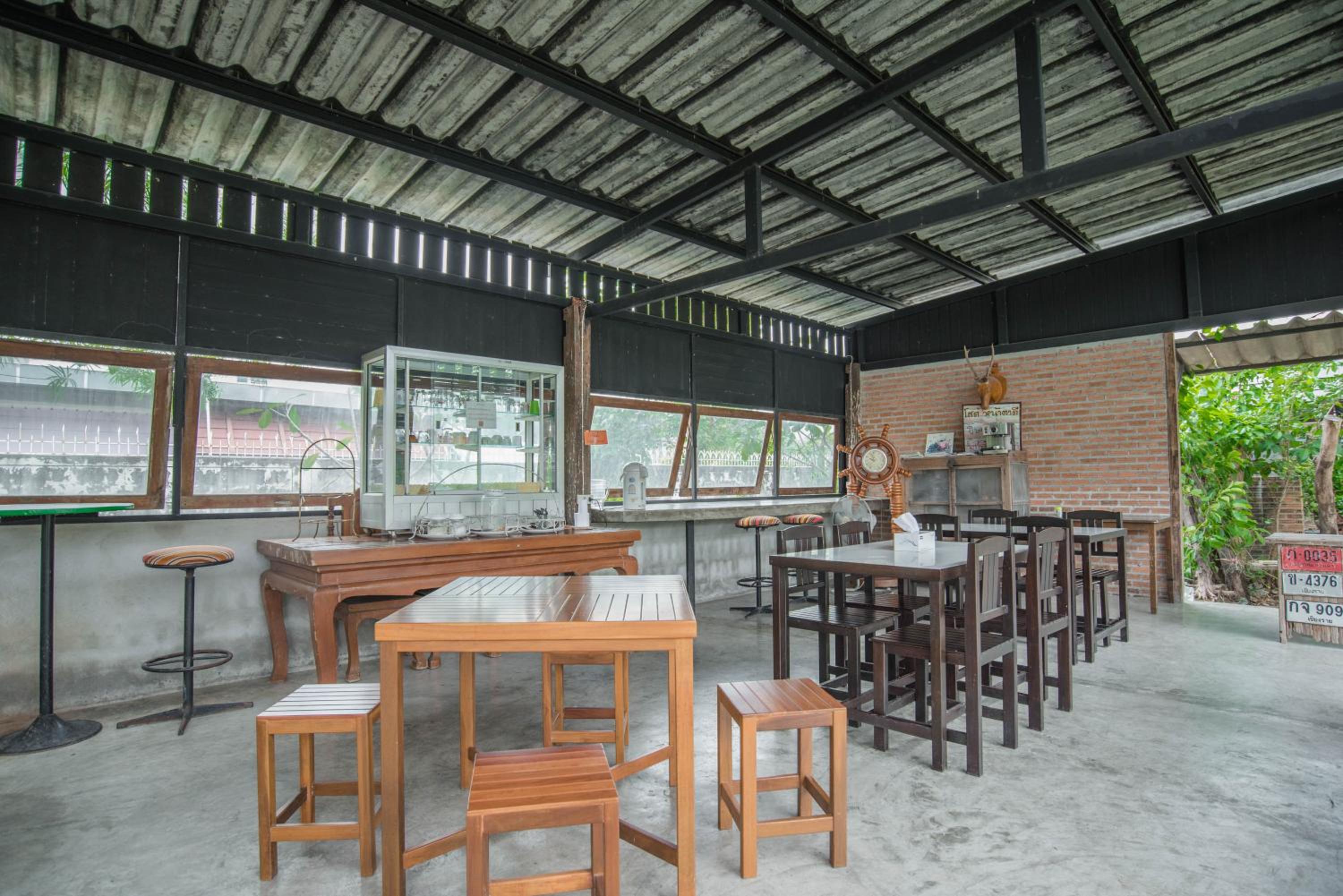 Pak Dee Resort