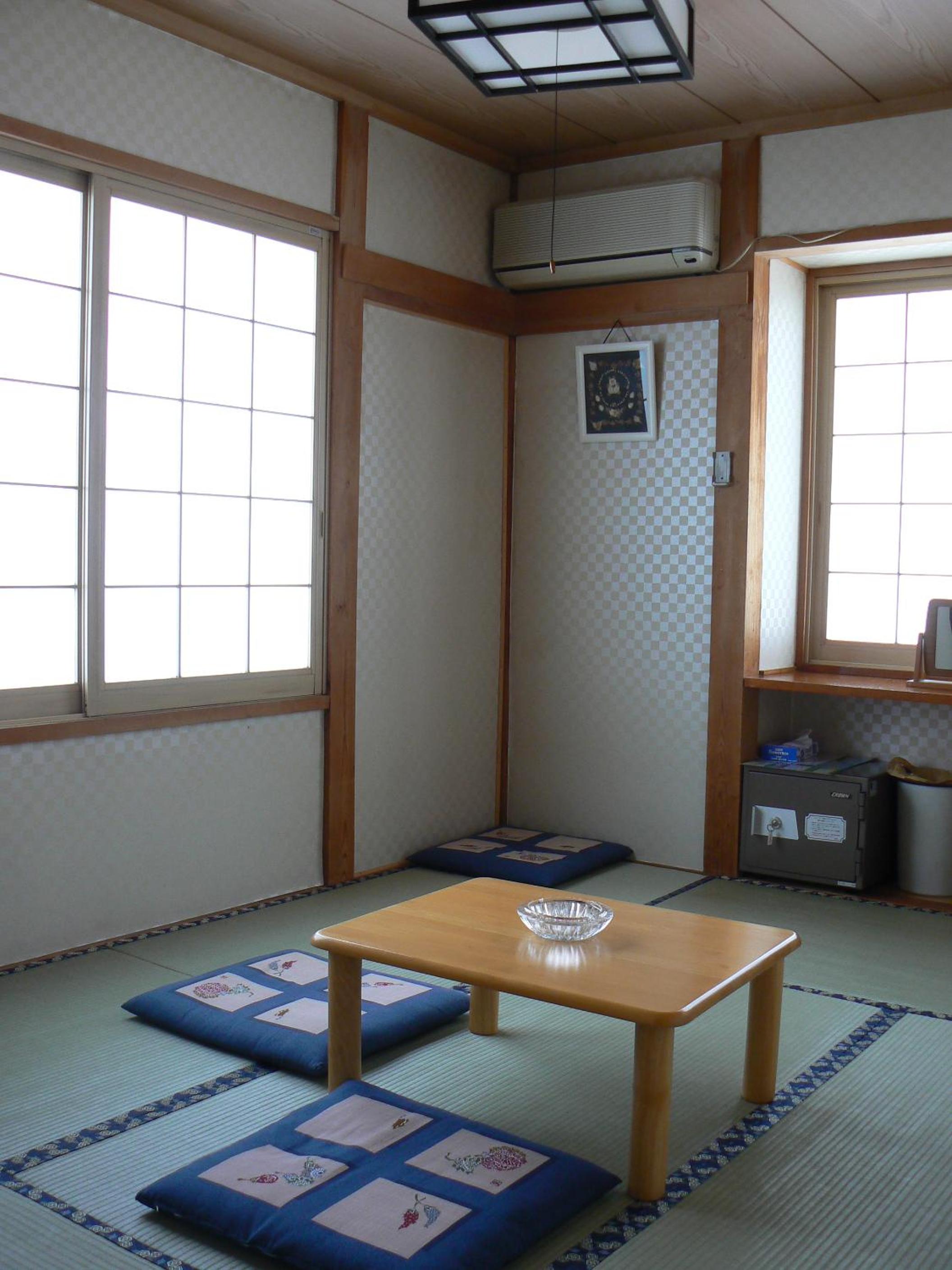 Photo 9