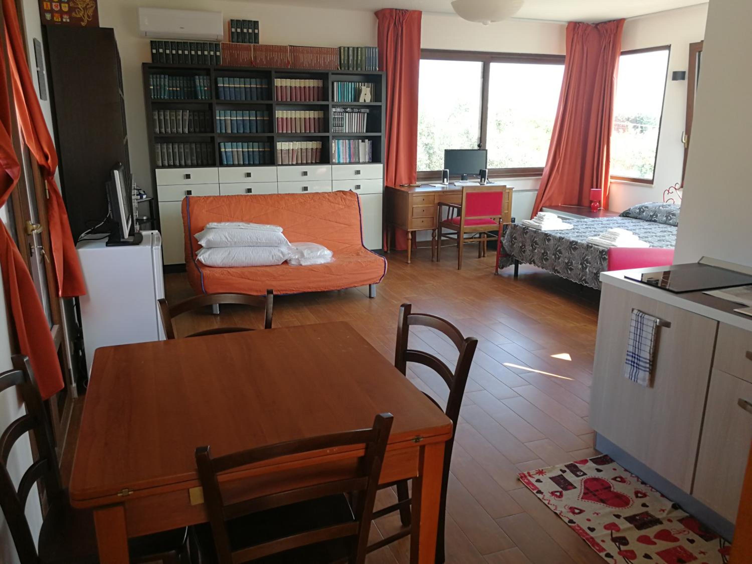 Photo 8