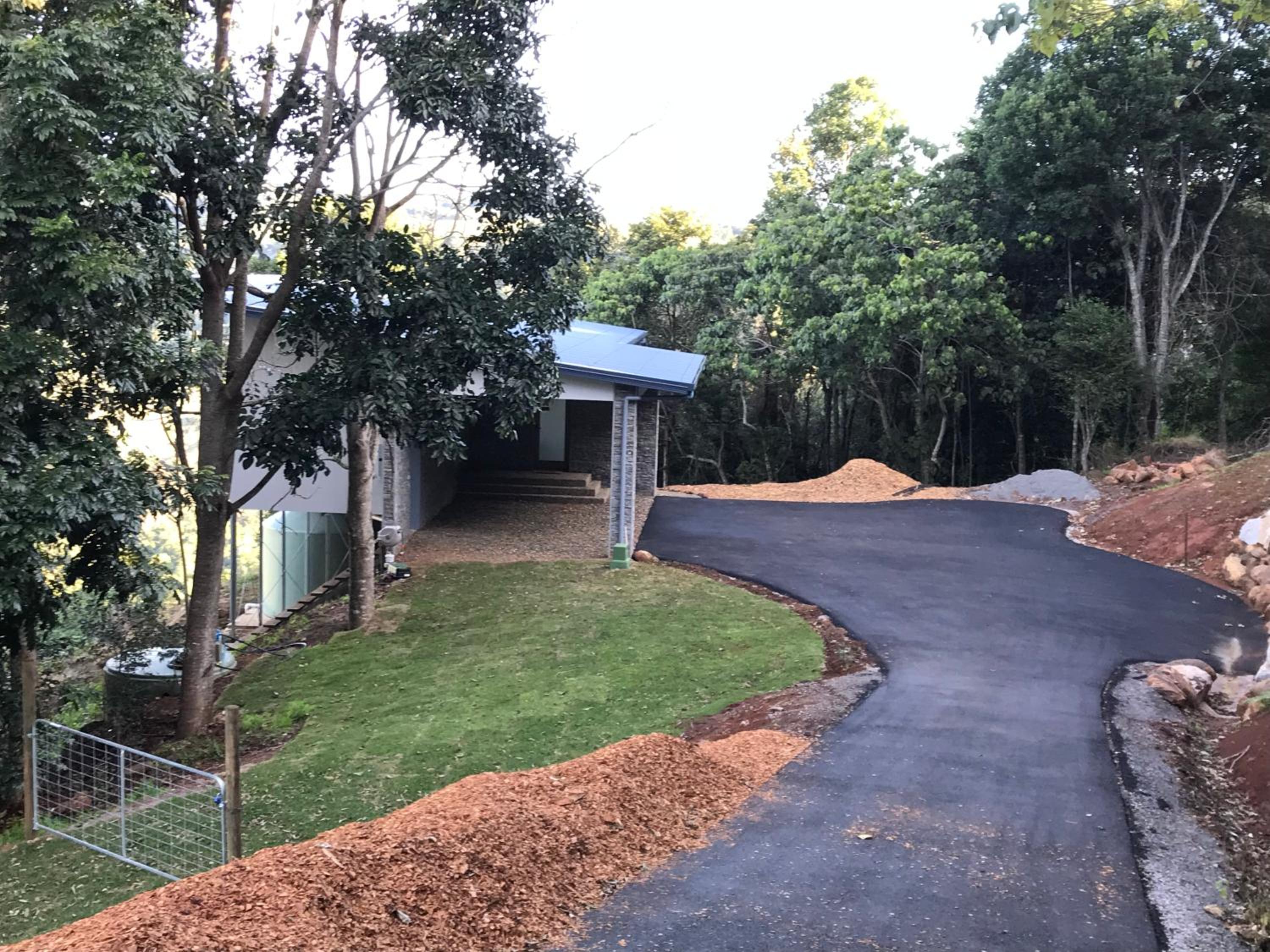 629 Balmoral Ridge