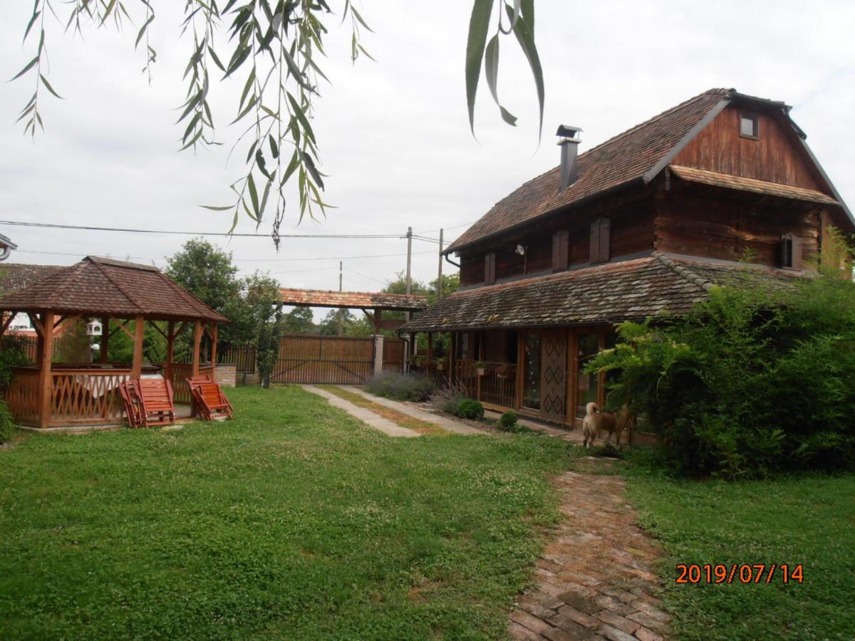 Hotel Old Oak House - Image 1