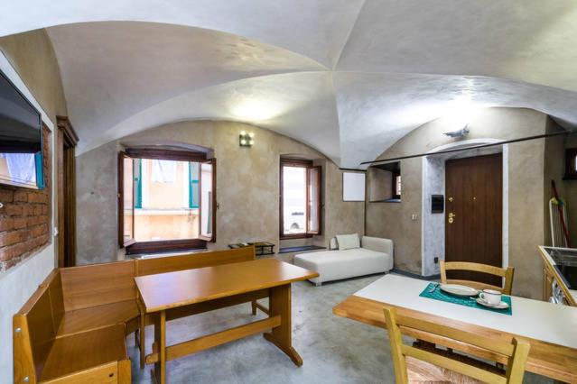 Lovingenoa - Antico Convento