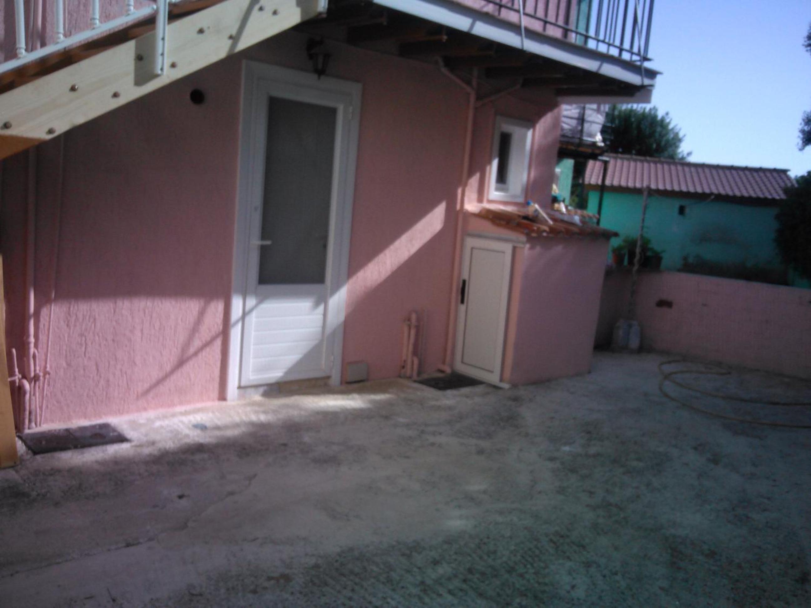 ΣΑΡΑΝΤΗΣ ΜΑΡΚΌΠΟΥΛΟς view 3