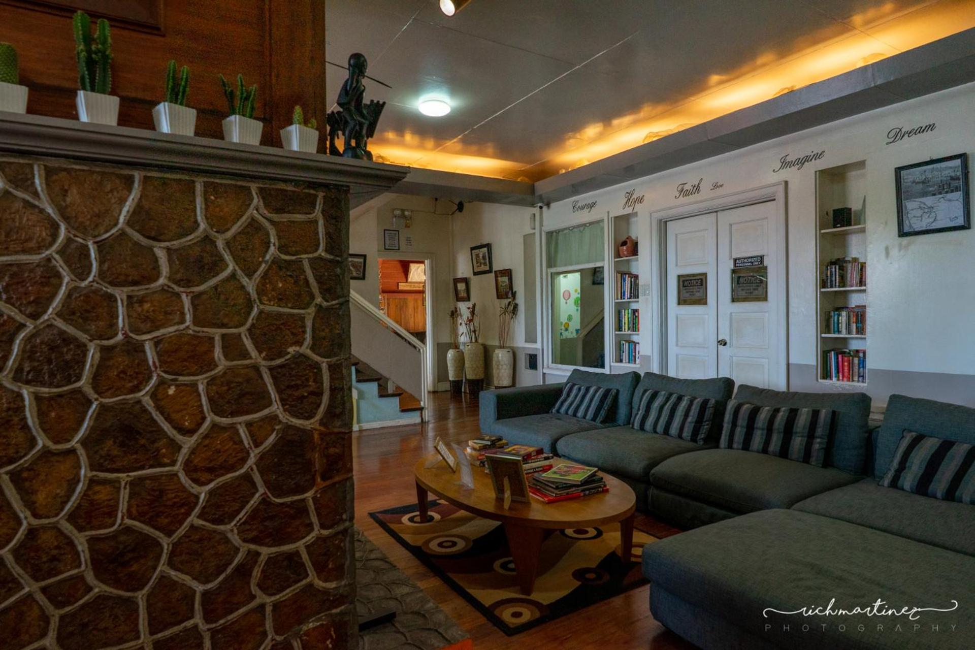 Old Orangewood Bed & Breakfast