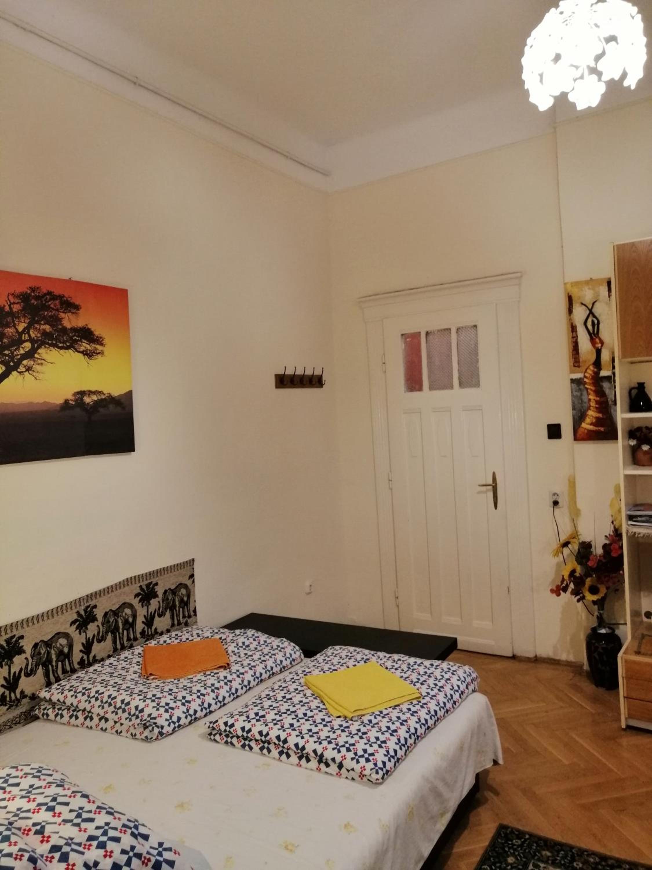 Garibaldi 5 Apartments & Rooms view 2