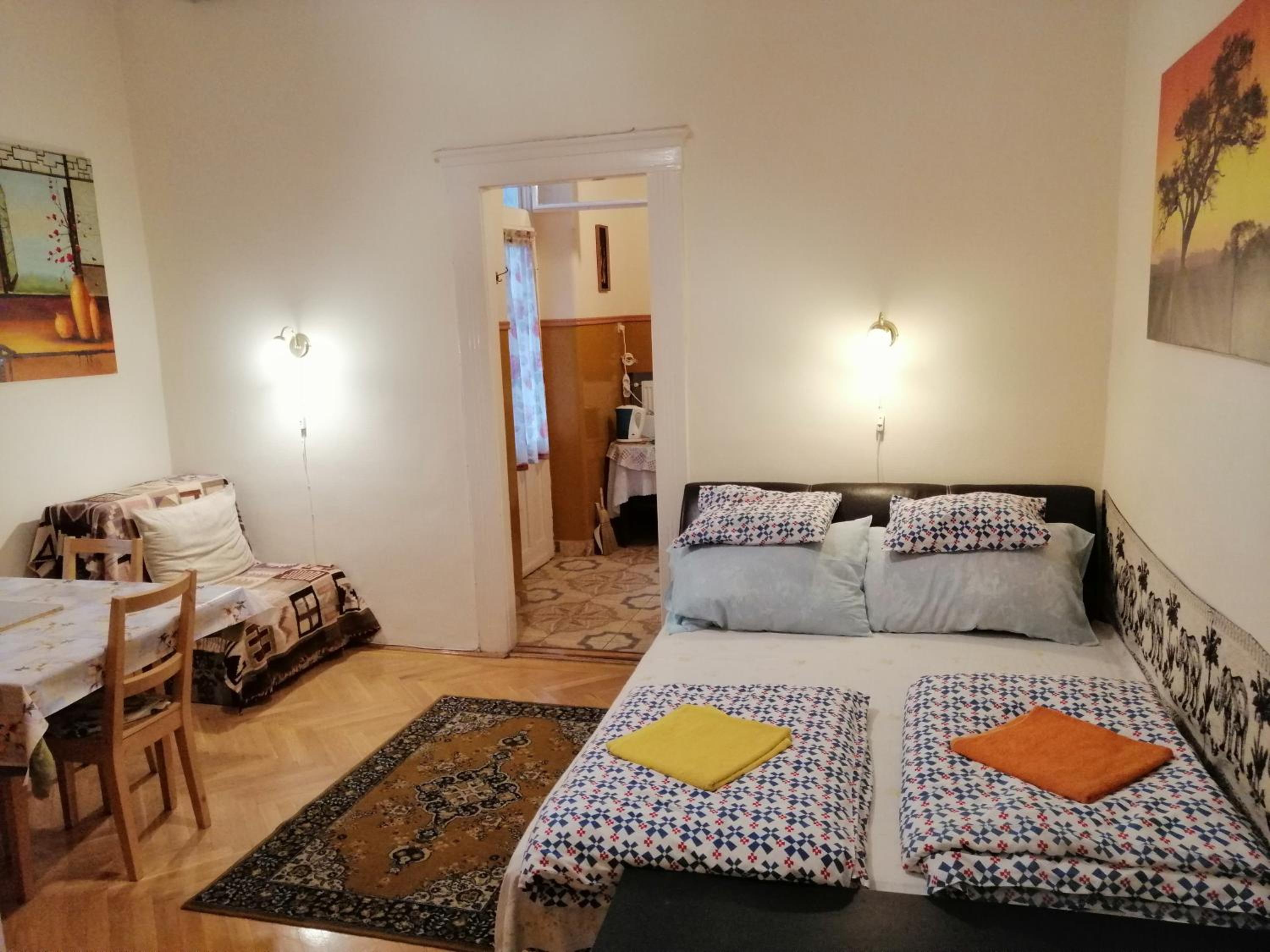 Garibaldi 5 Apartments & Rooms view 3