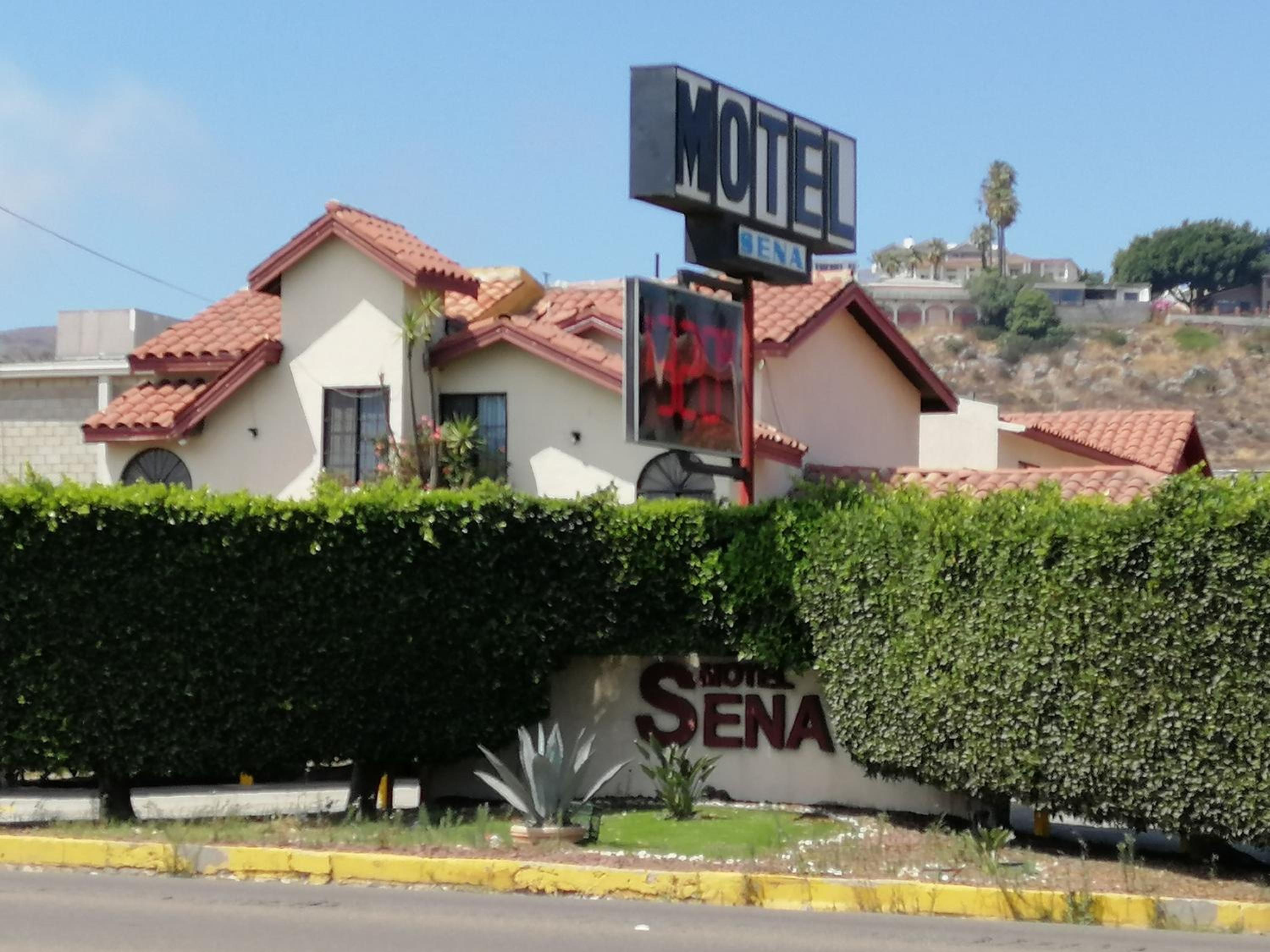 Ensenada Vacations - MOTEL SENA - Property Image 11